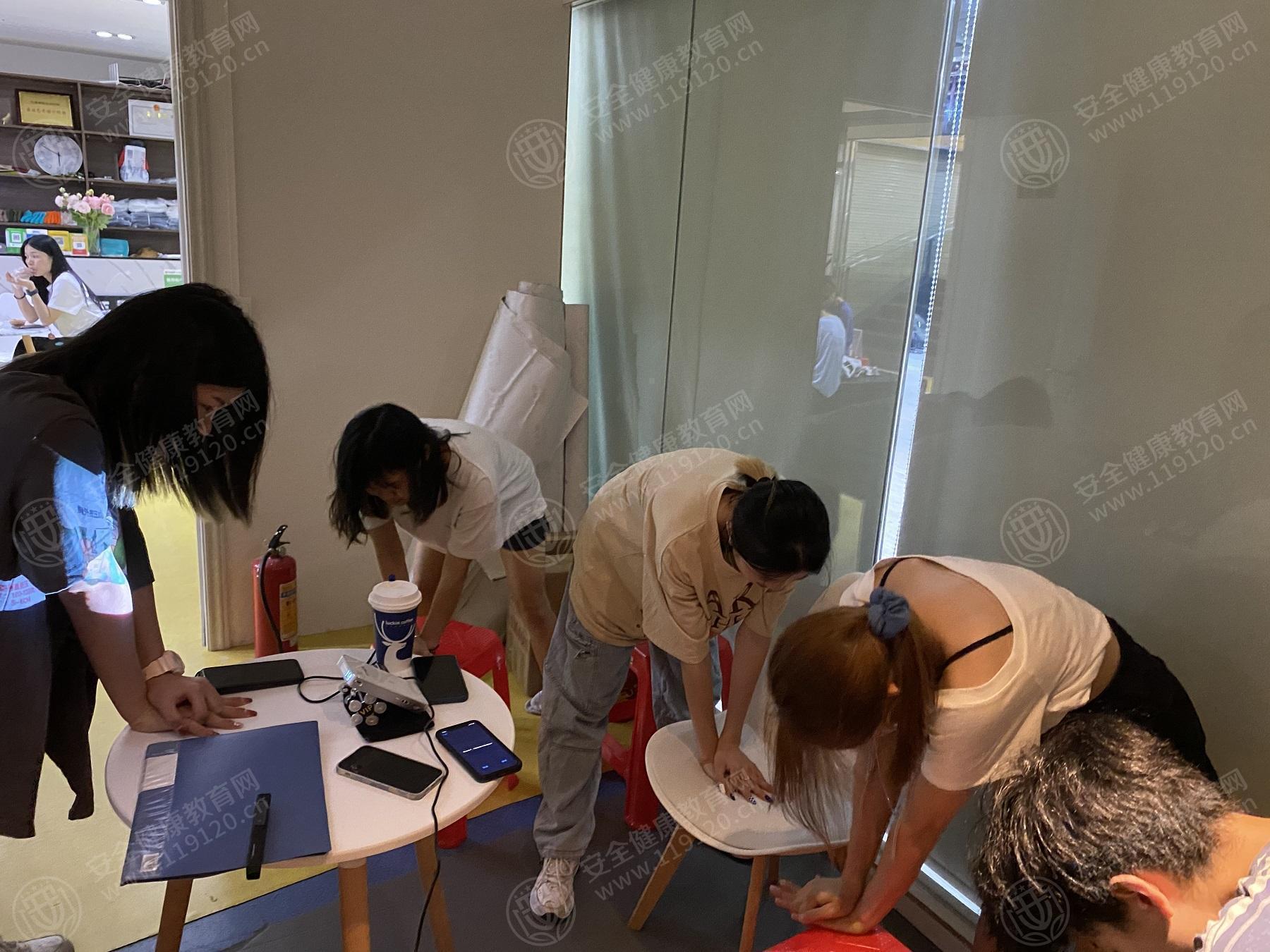 文中图片