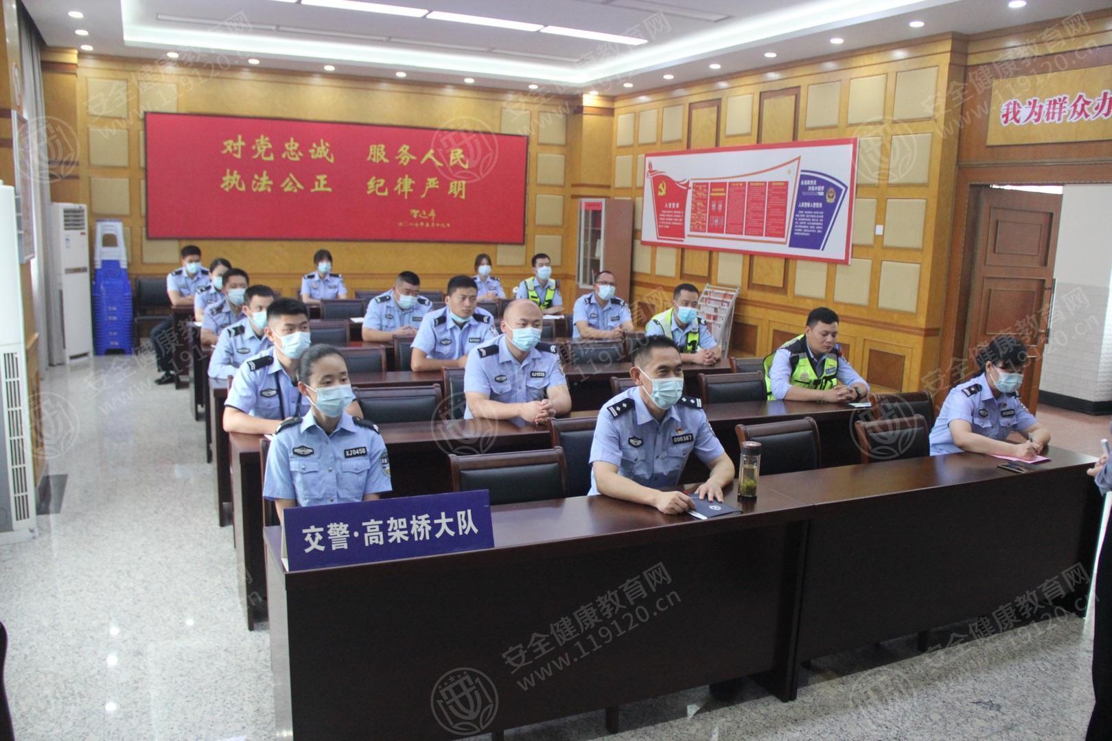 文中图片 文中图片