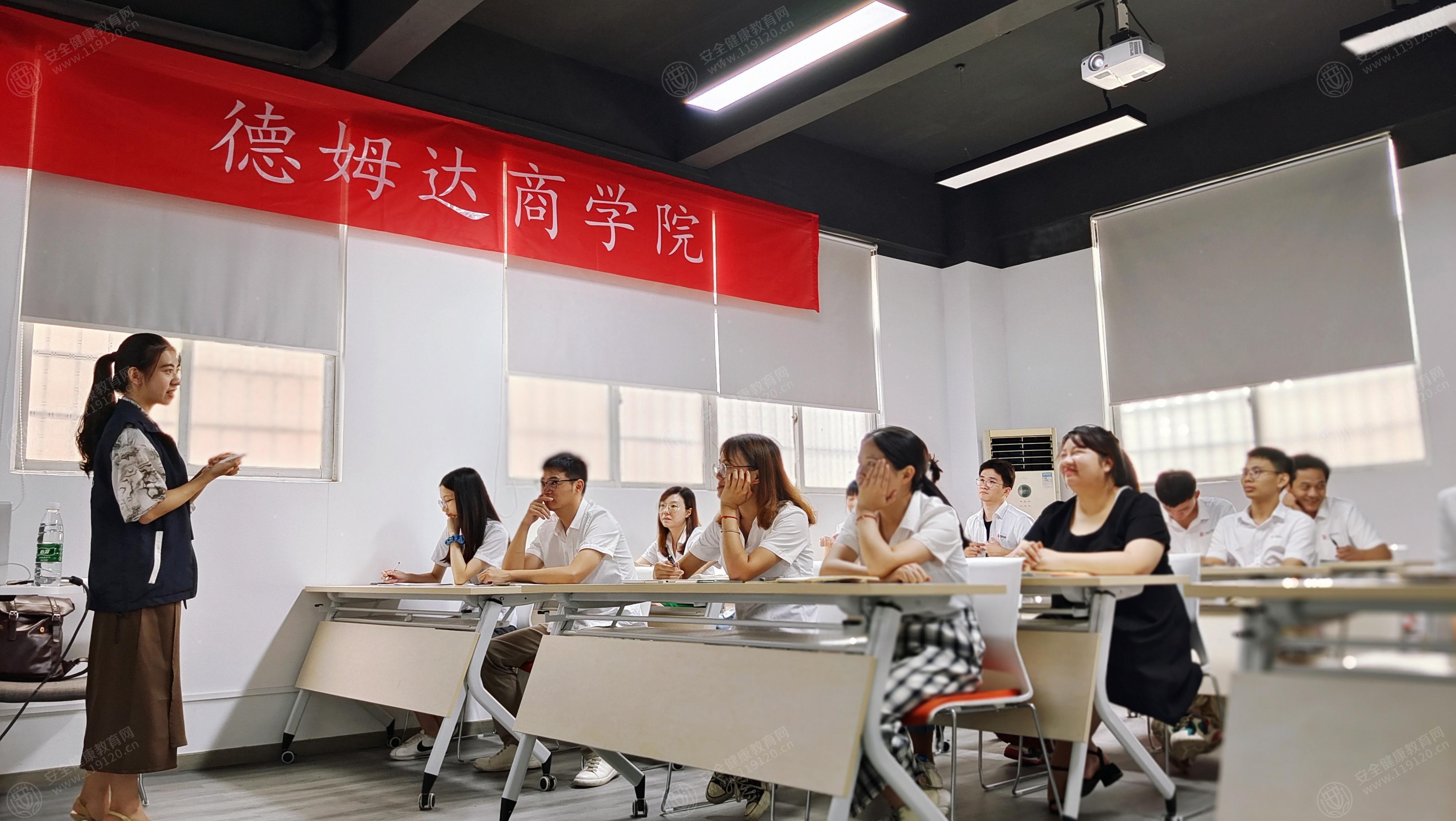 文中图片 文中图片