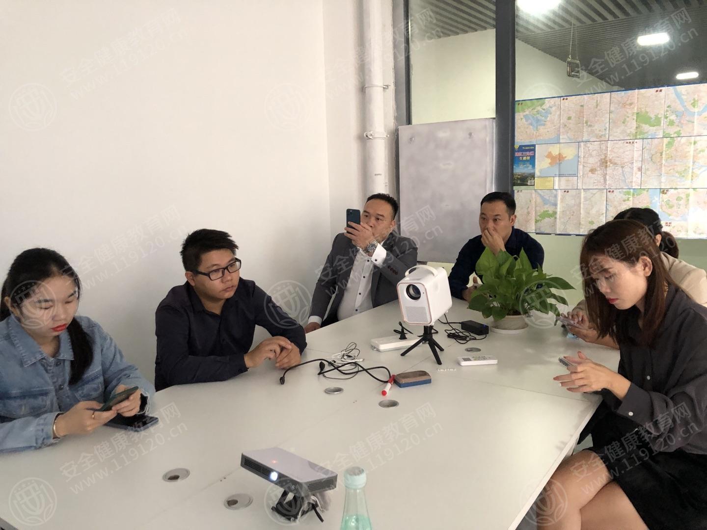 文中图片 文中图片