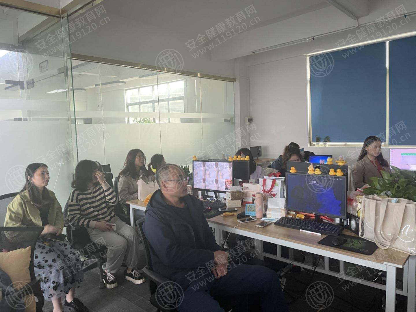文中图片 文中图片