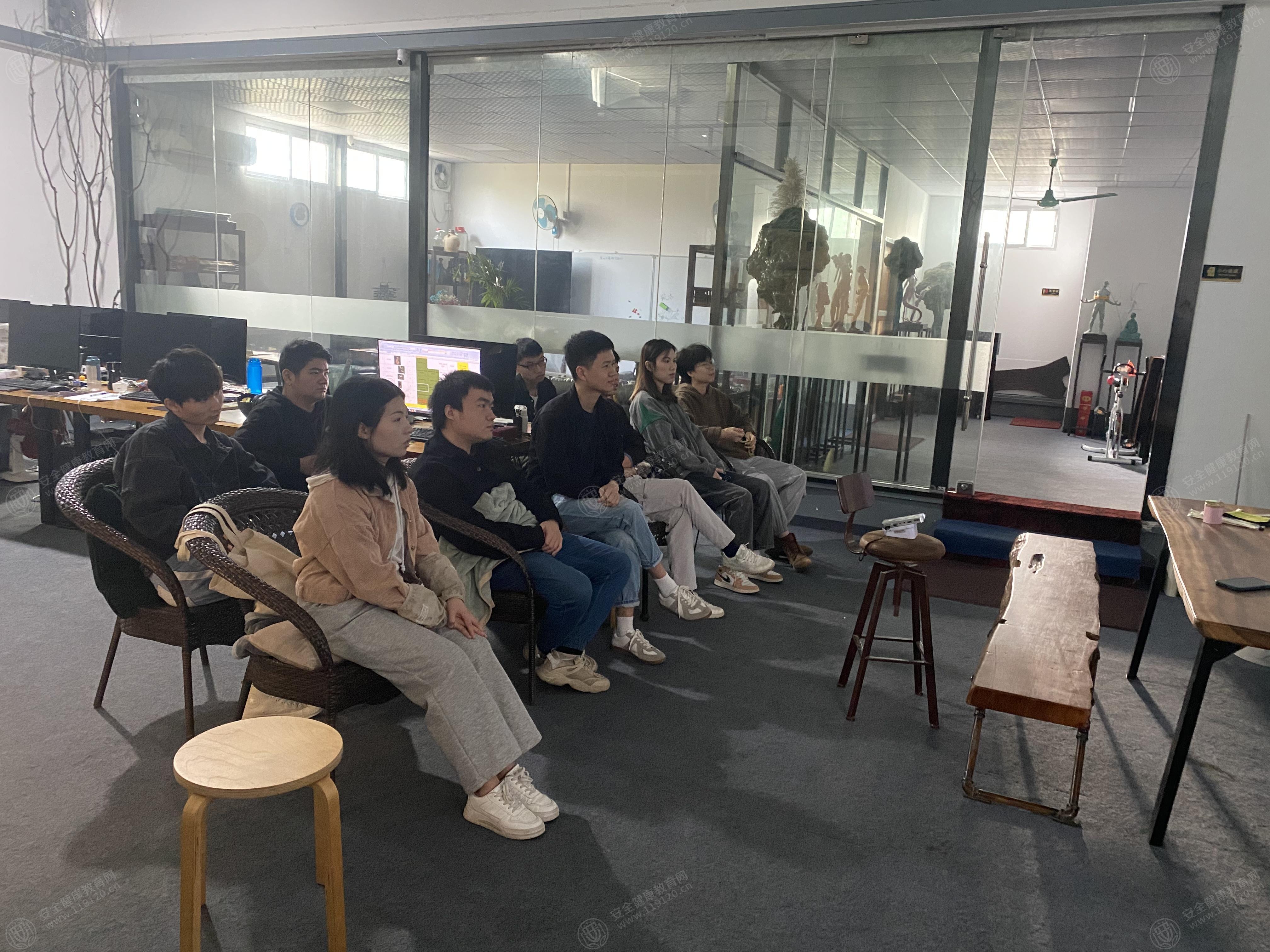 文中图片