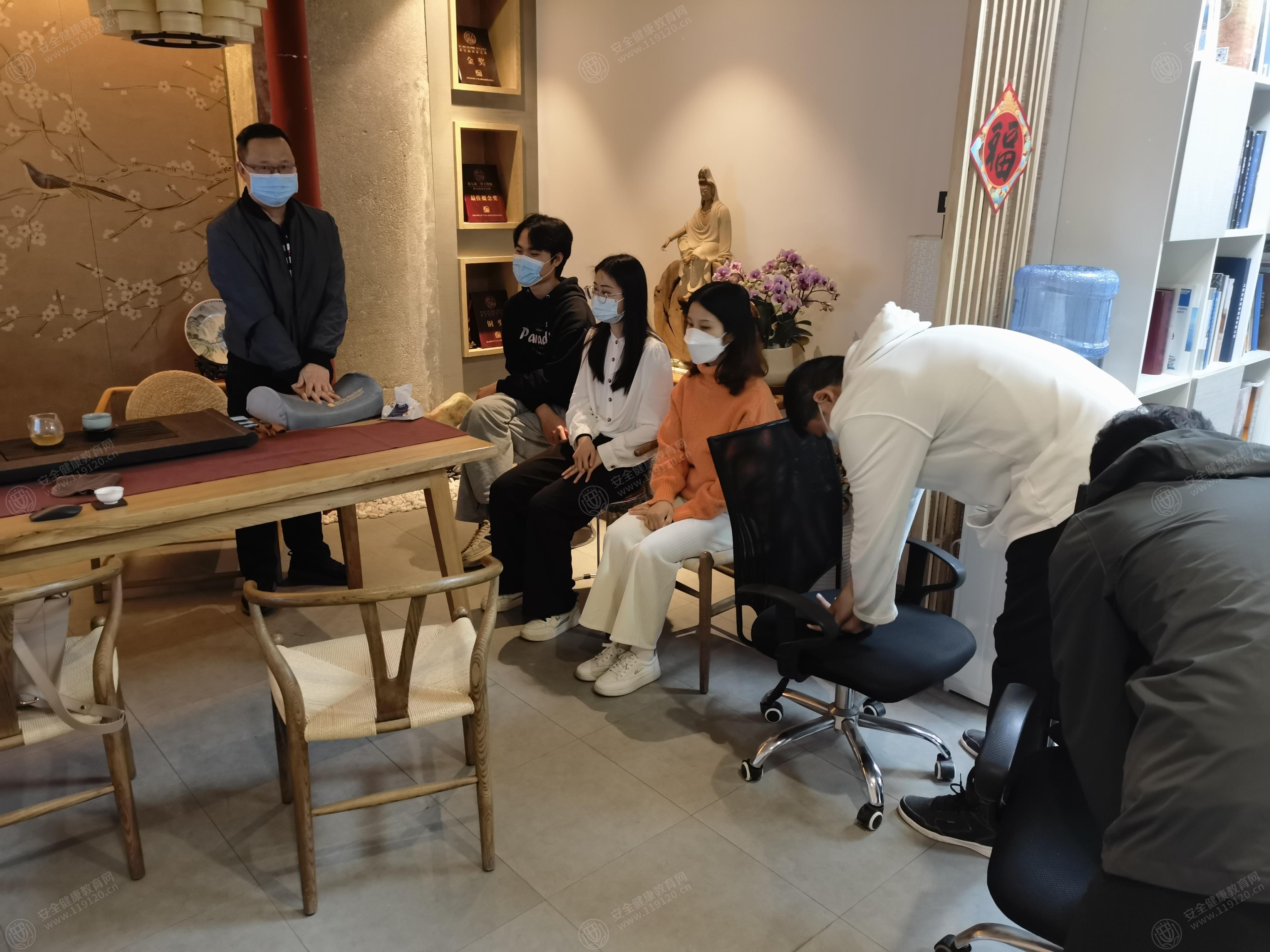 文中图片