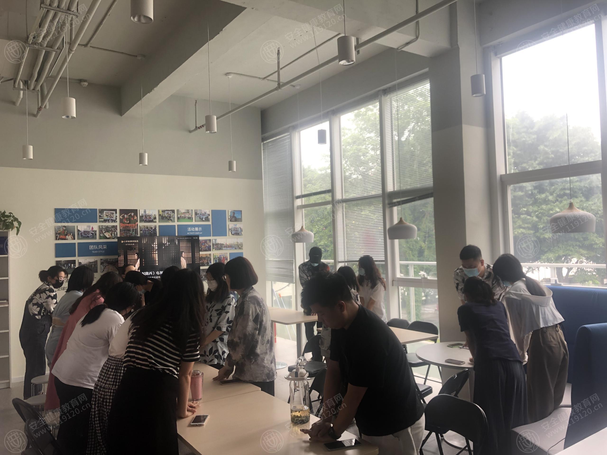 文中图片 文中图片