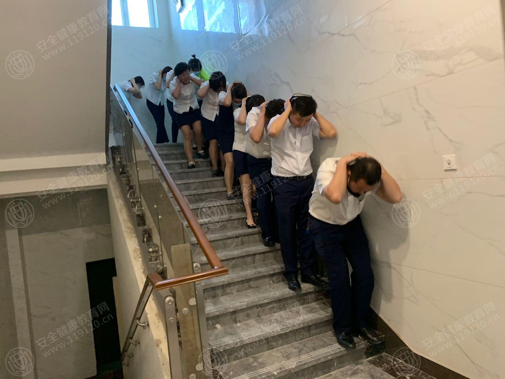 文中图片