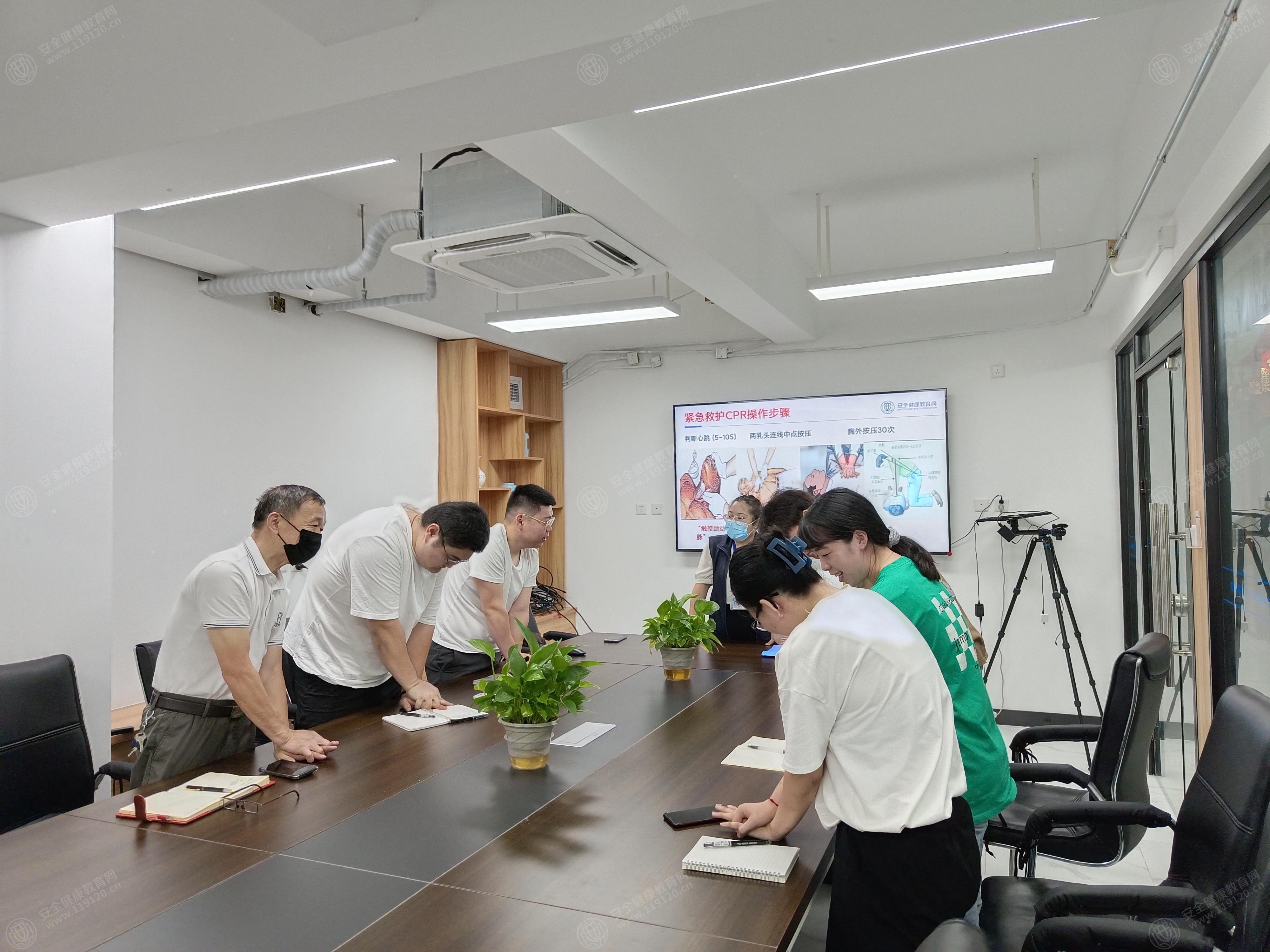 文中图片