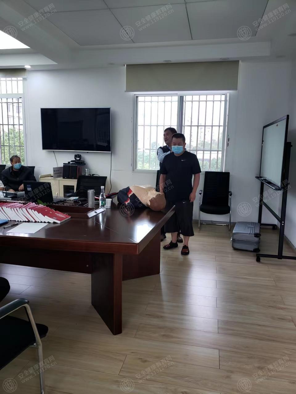文中图片