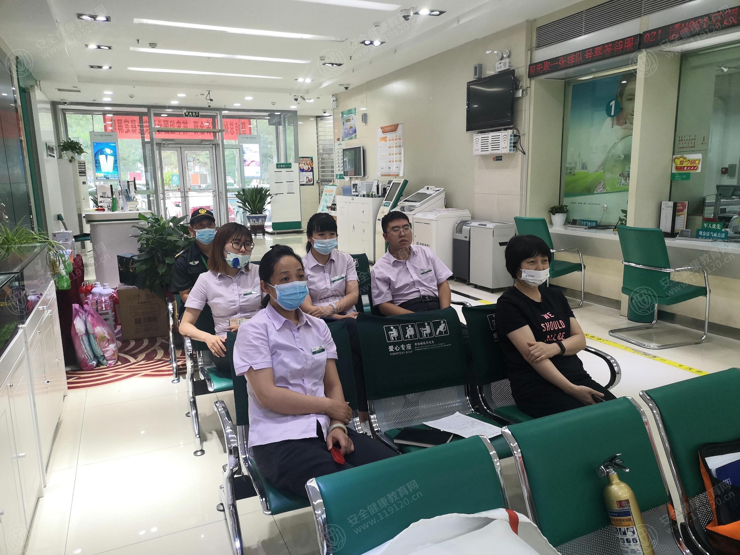 文中图片 文中图片