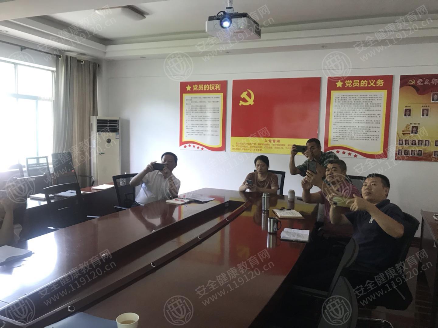 文中图片