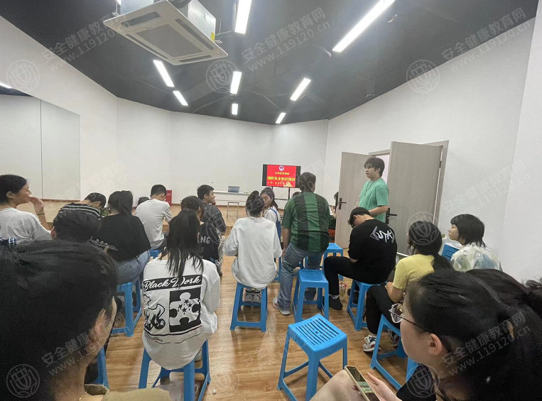 文中图片