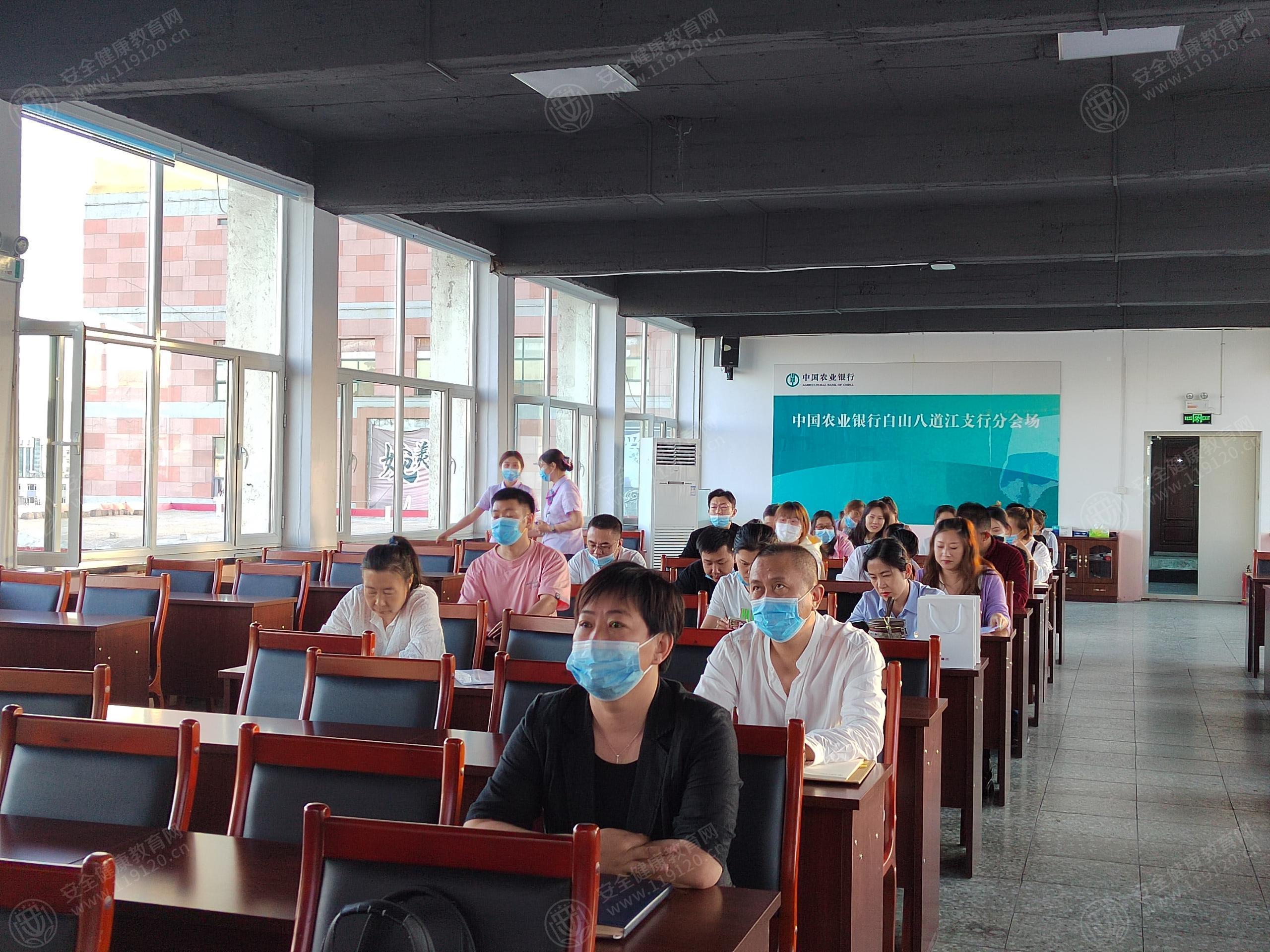文中图片 文中图片