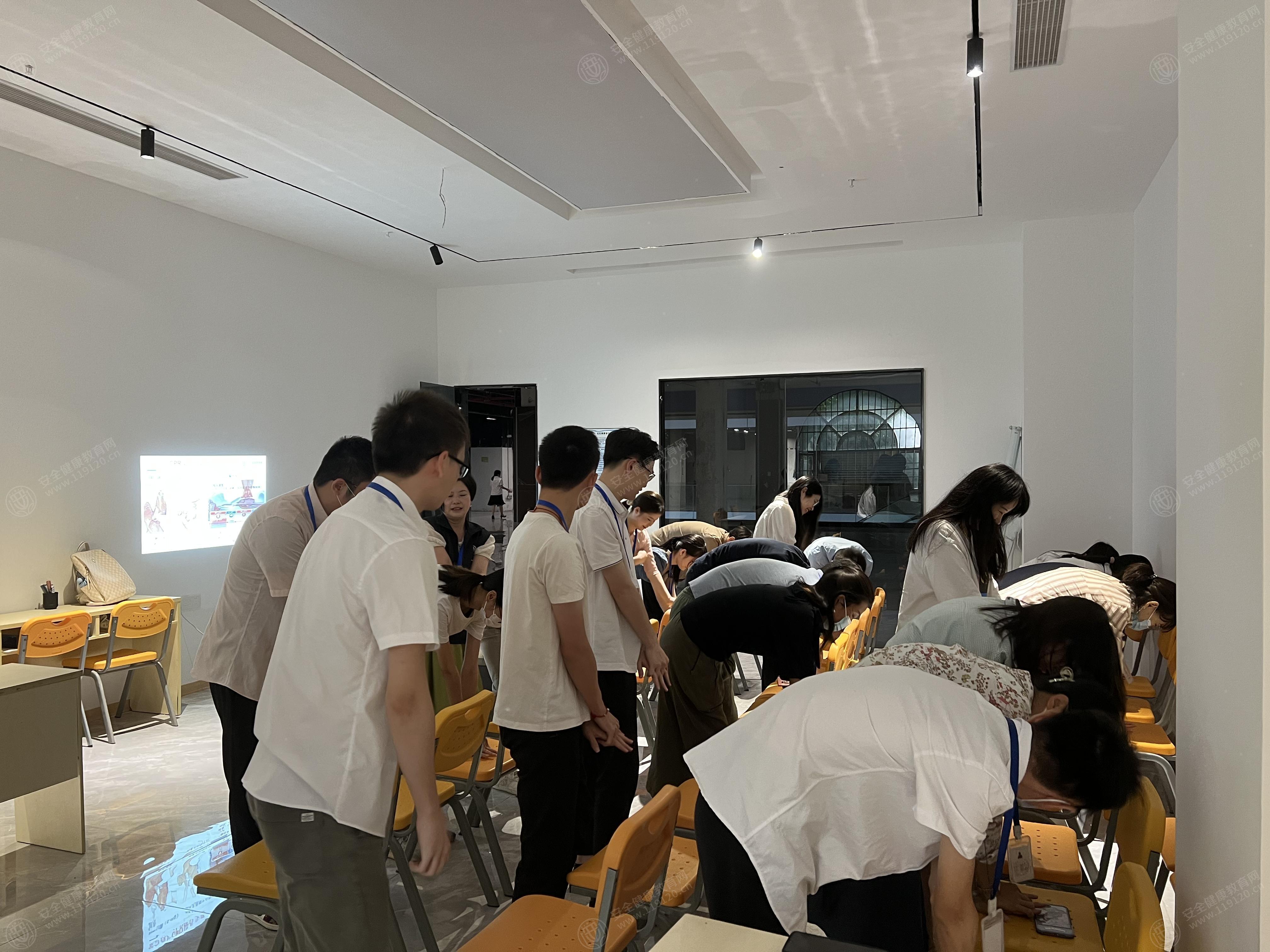 文中图片