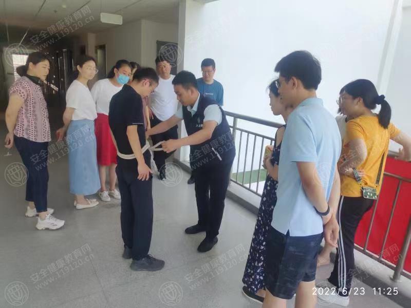 文中图片