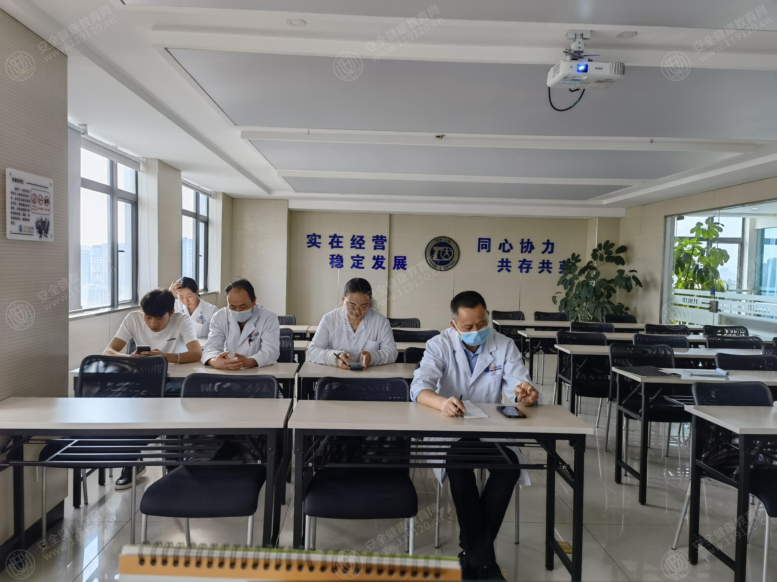 文中图片 文中图片