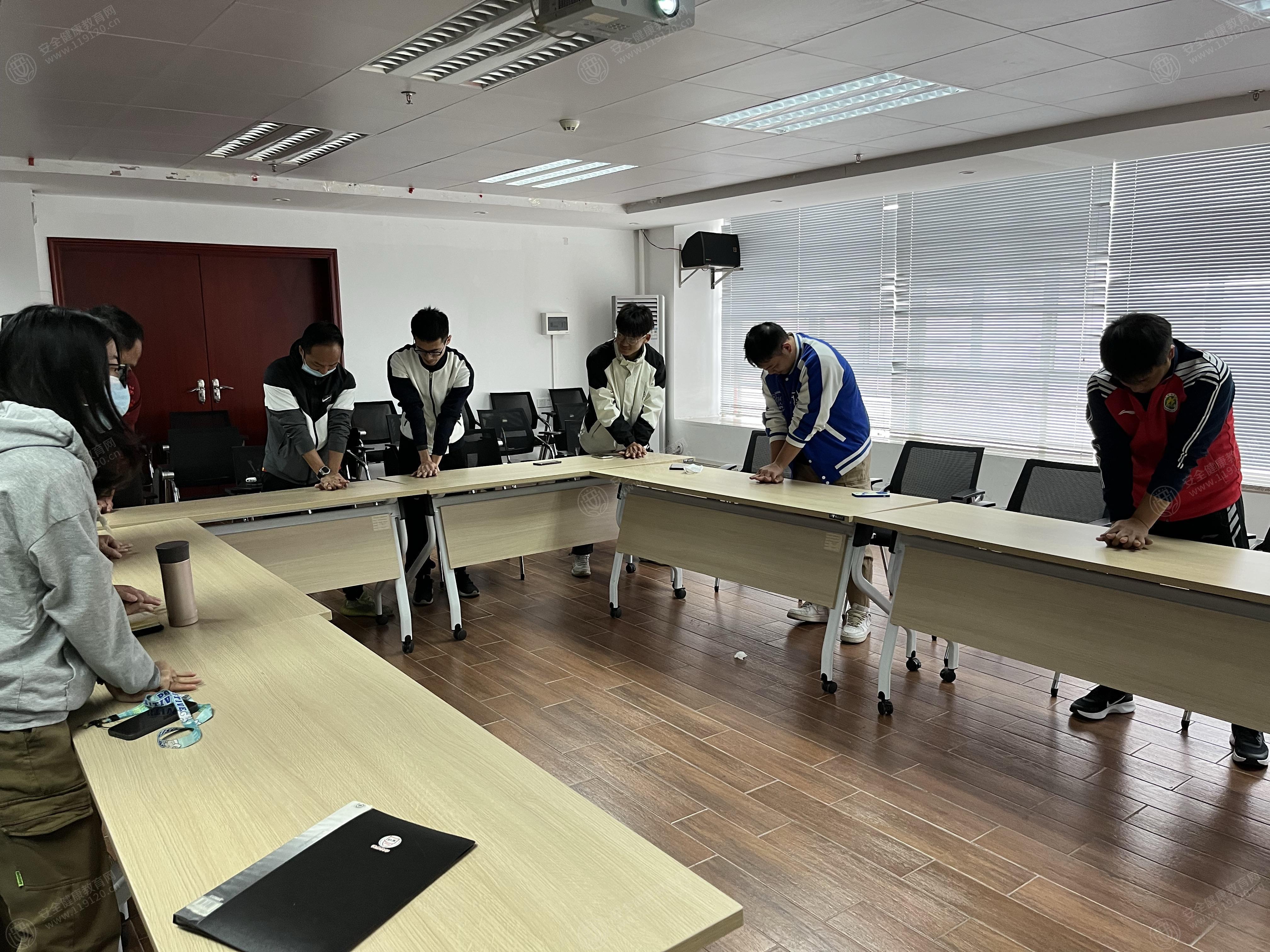 文中图片 文中图片