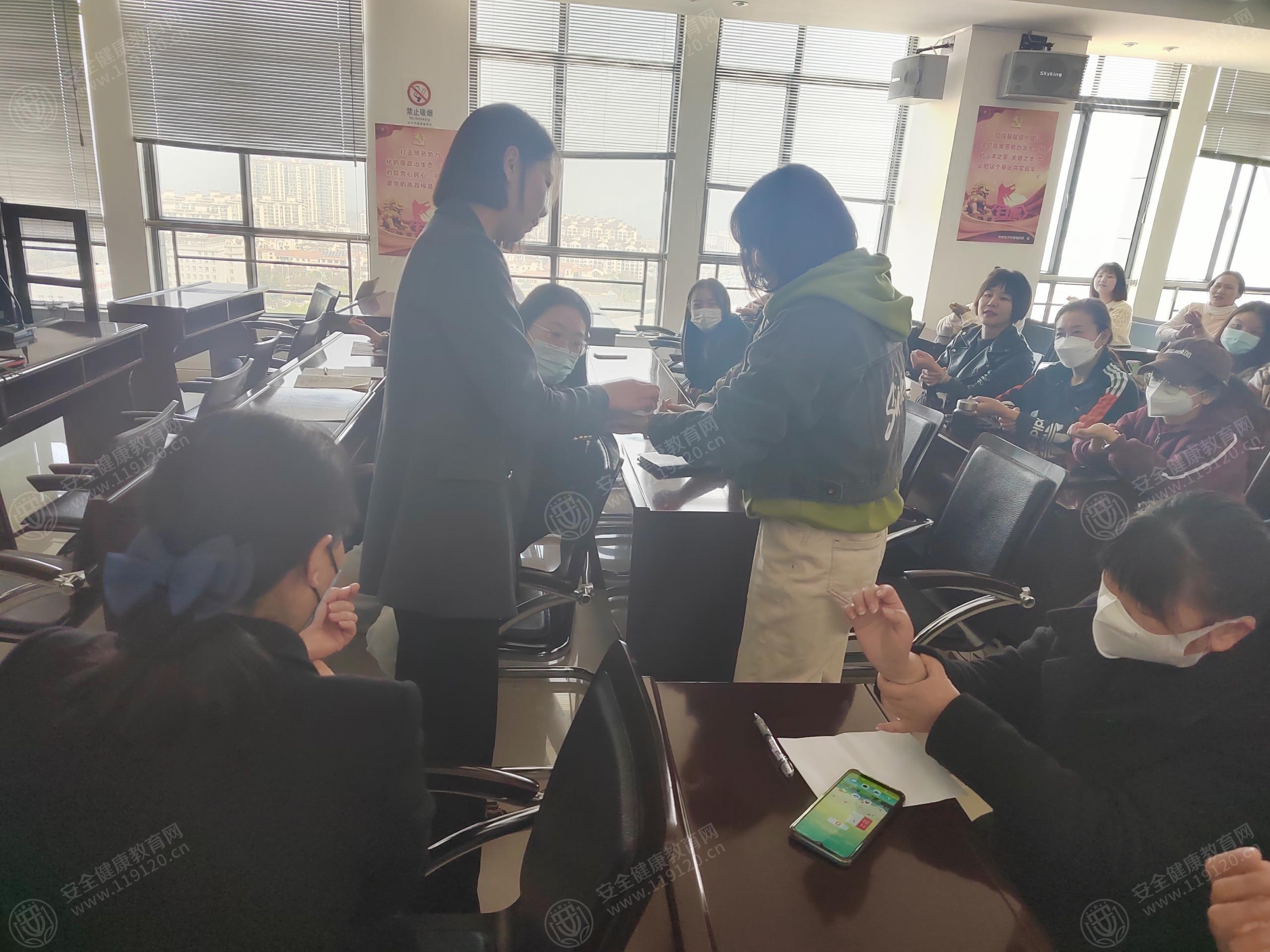 文中图片