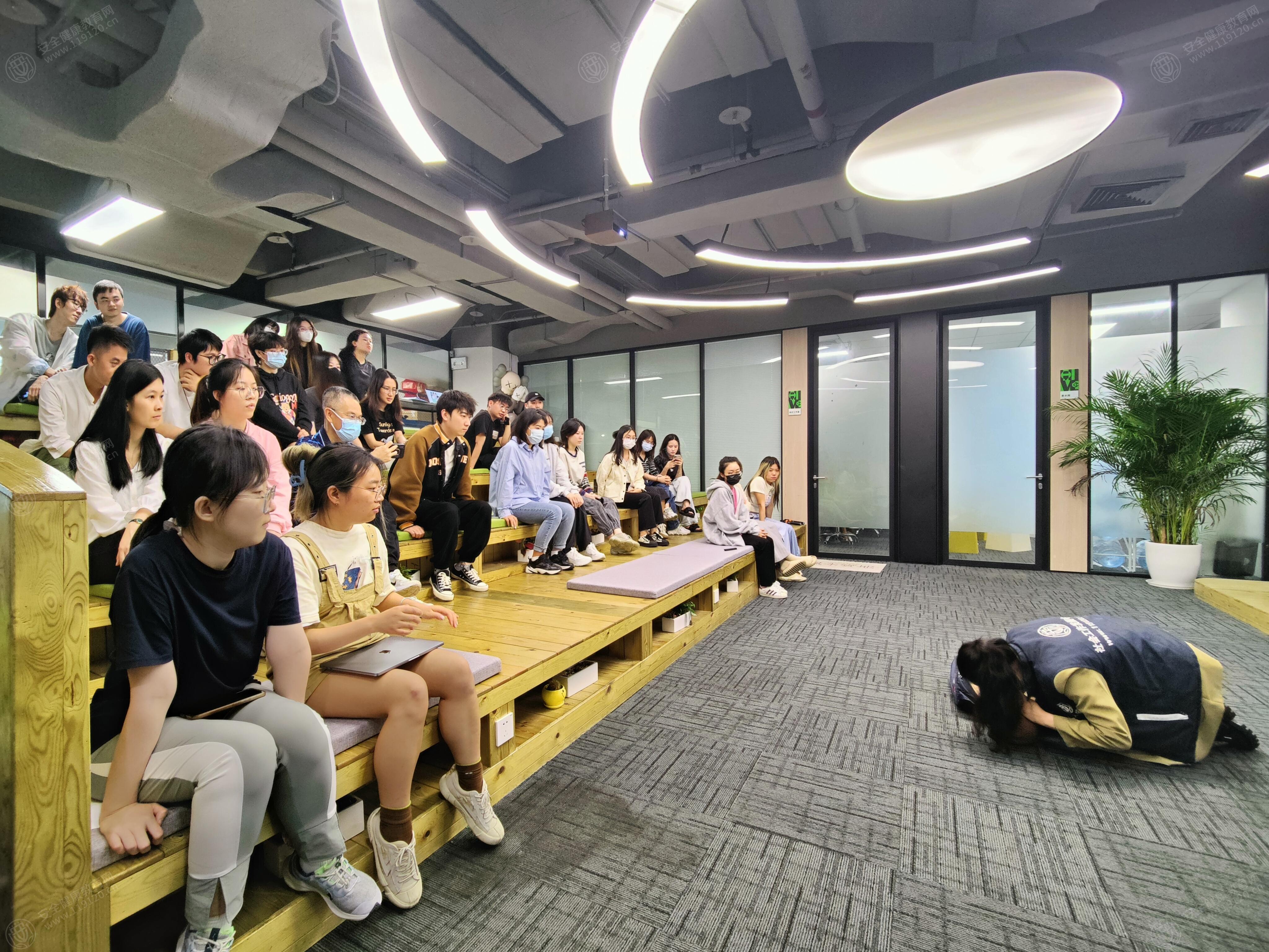 文中图片