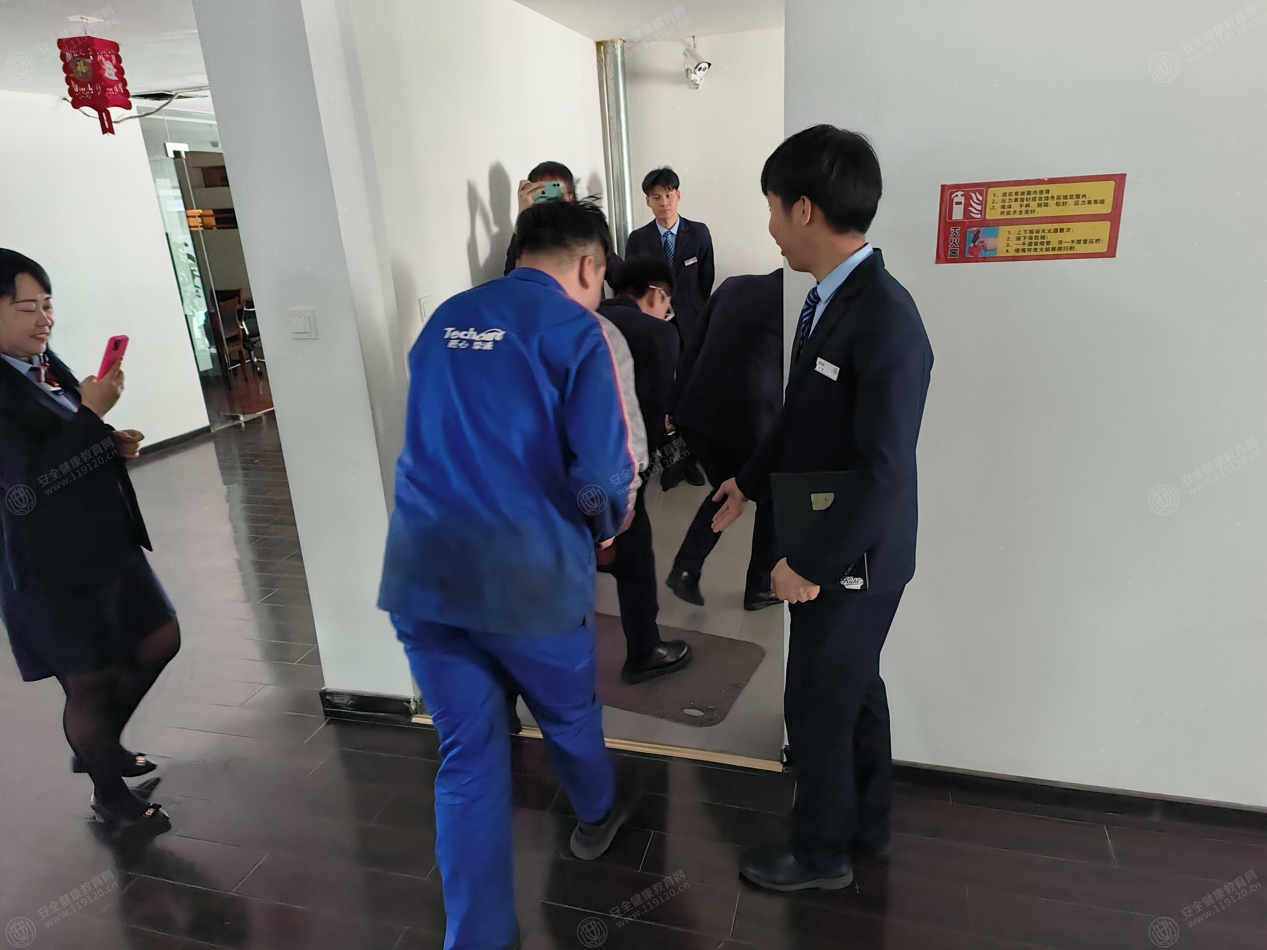 文中图片