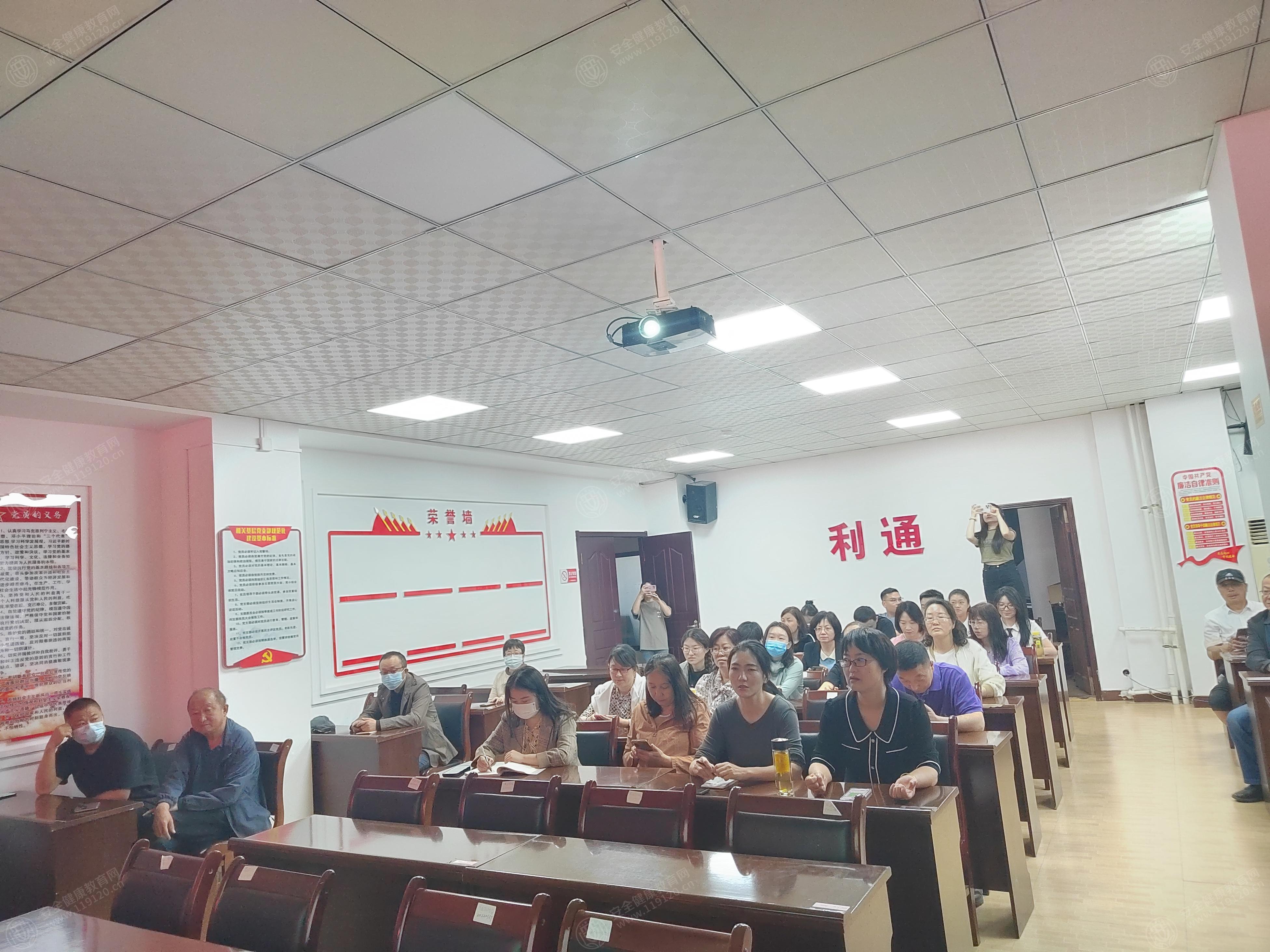 文中图片