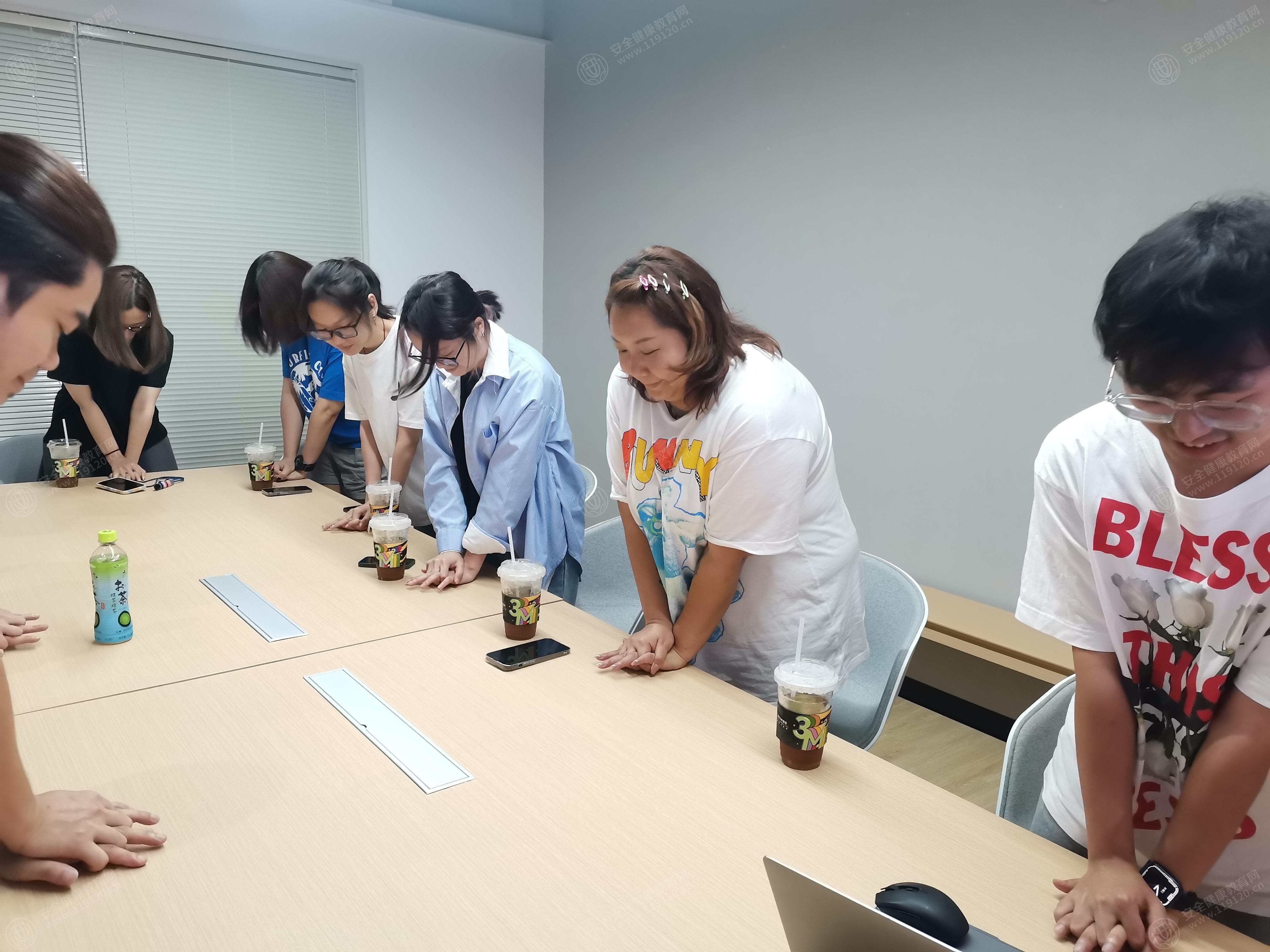 文中图片 文中图片