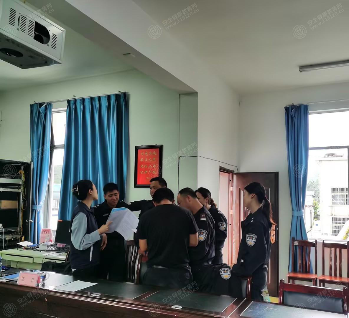 文中图片