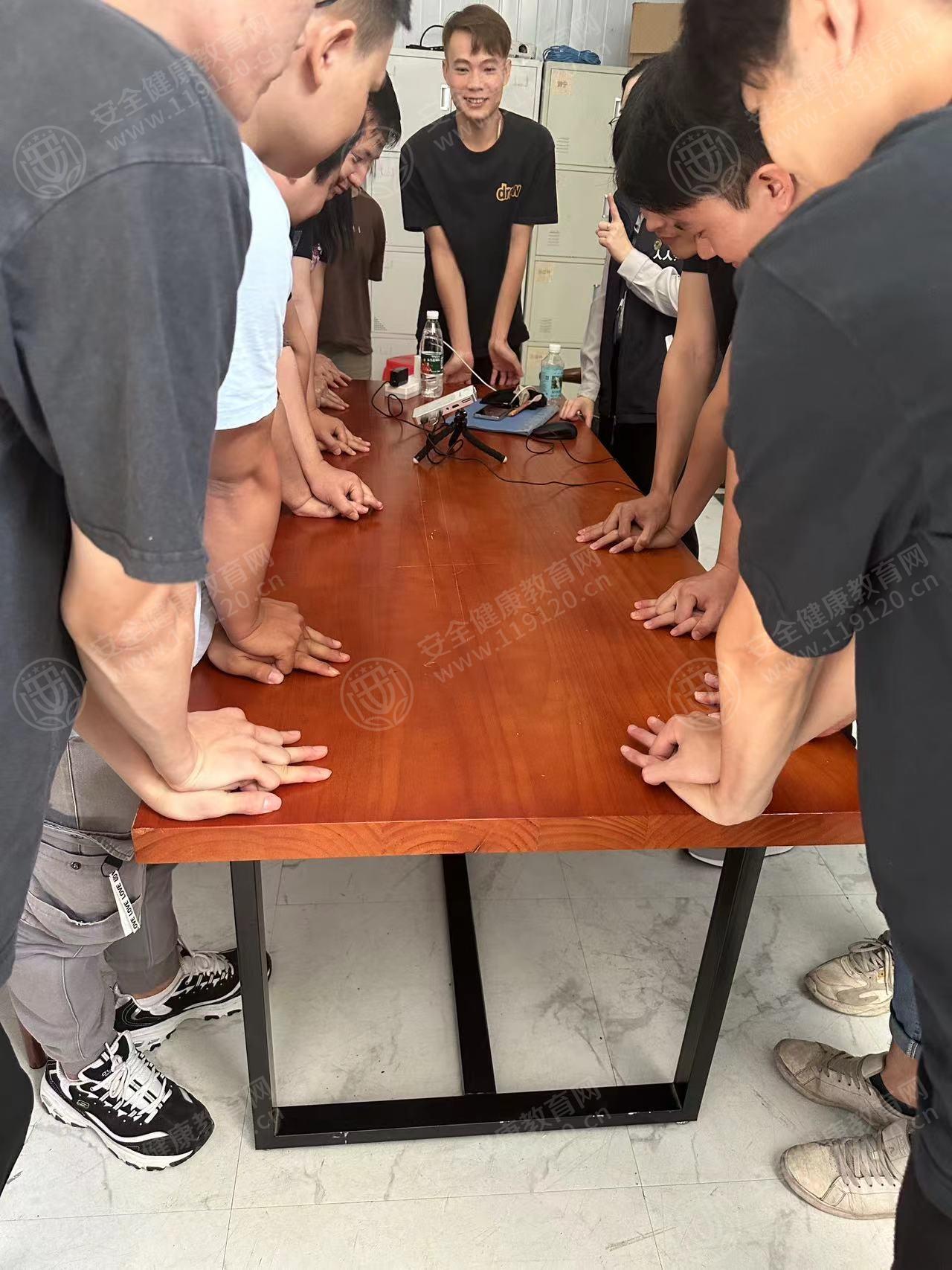 文中图片 文中图片