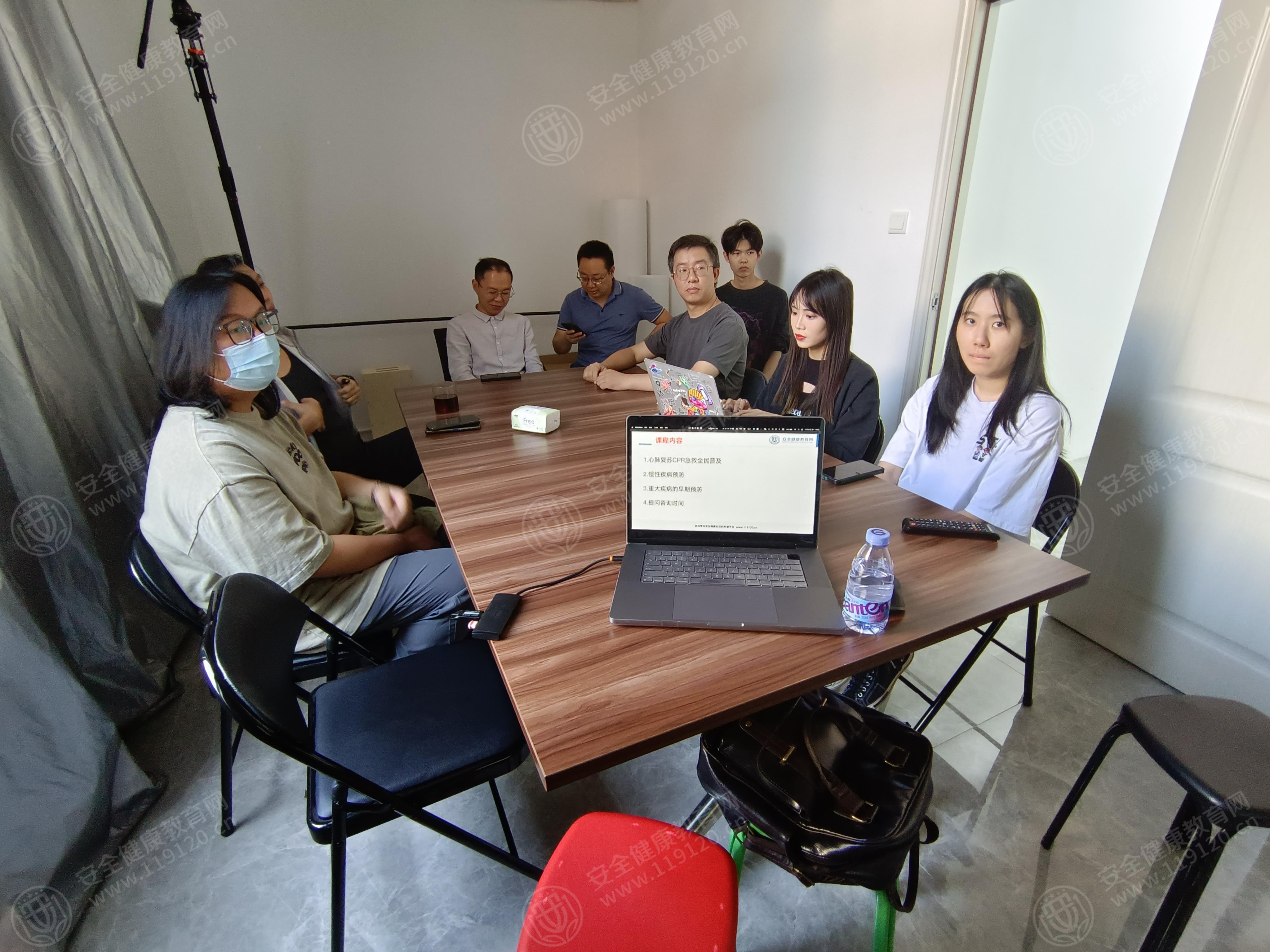 文中图片 文中图片