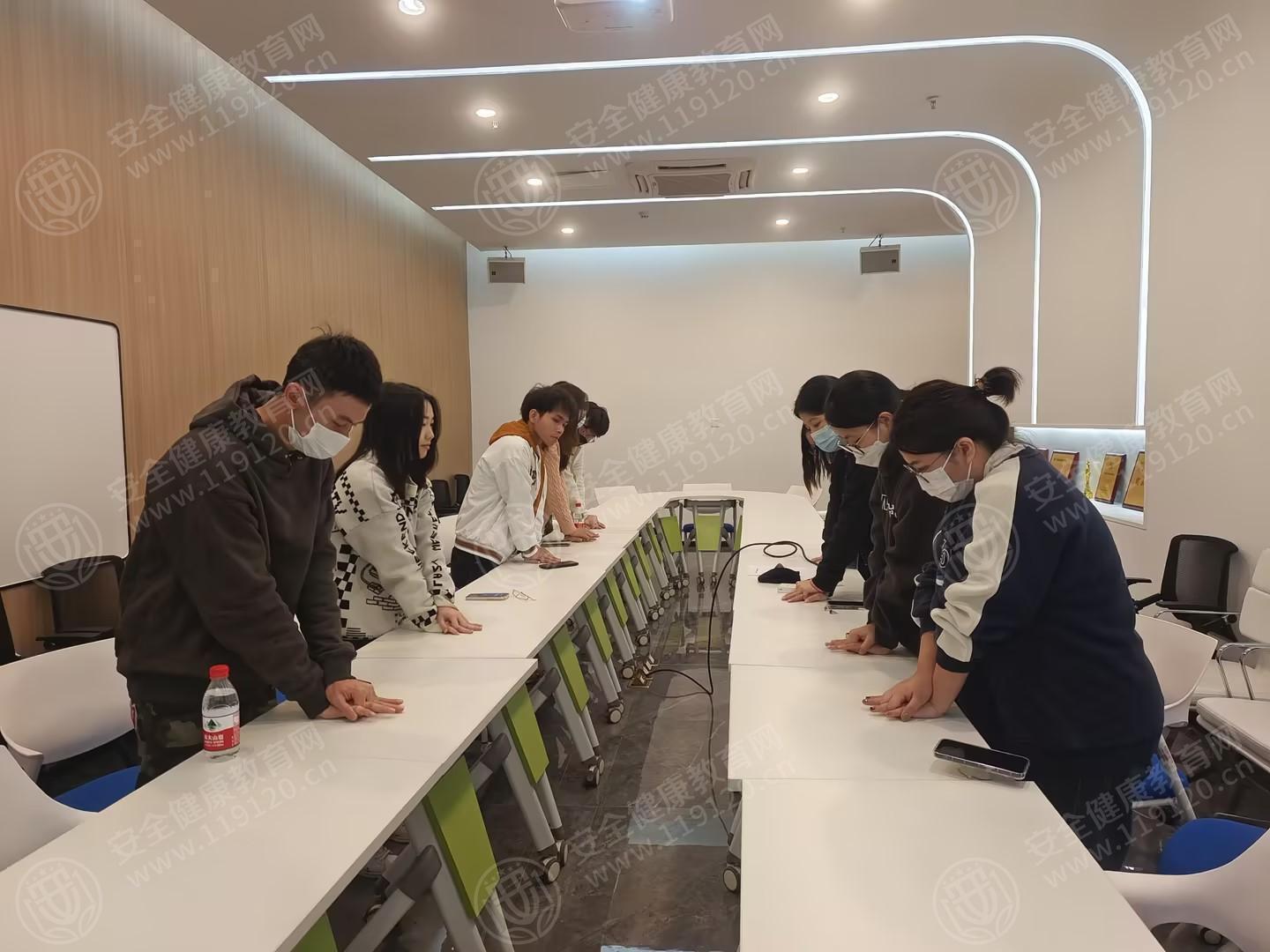 文中图片 文中图片