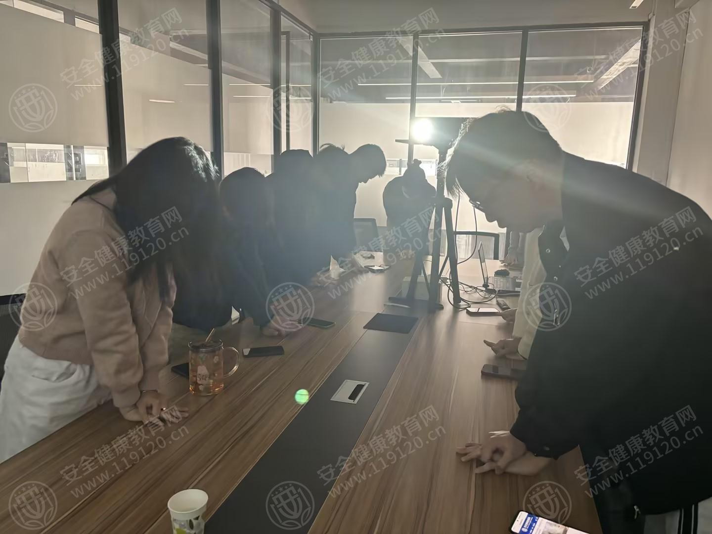文中图片 文中图片