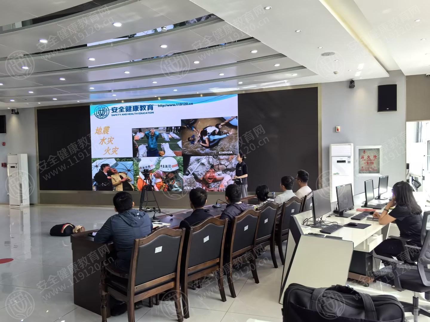 文中图片