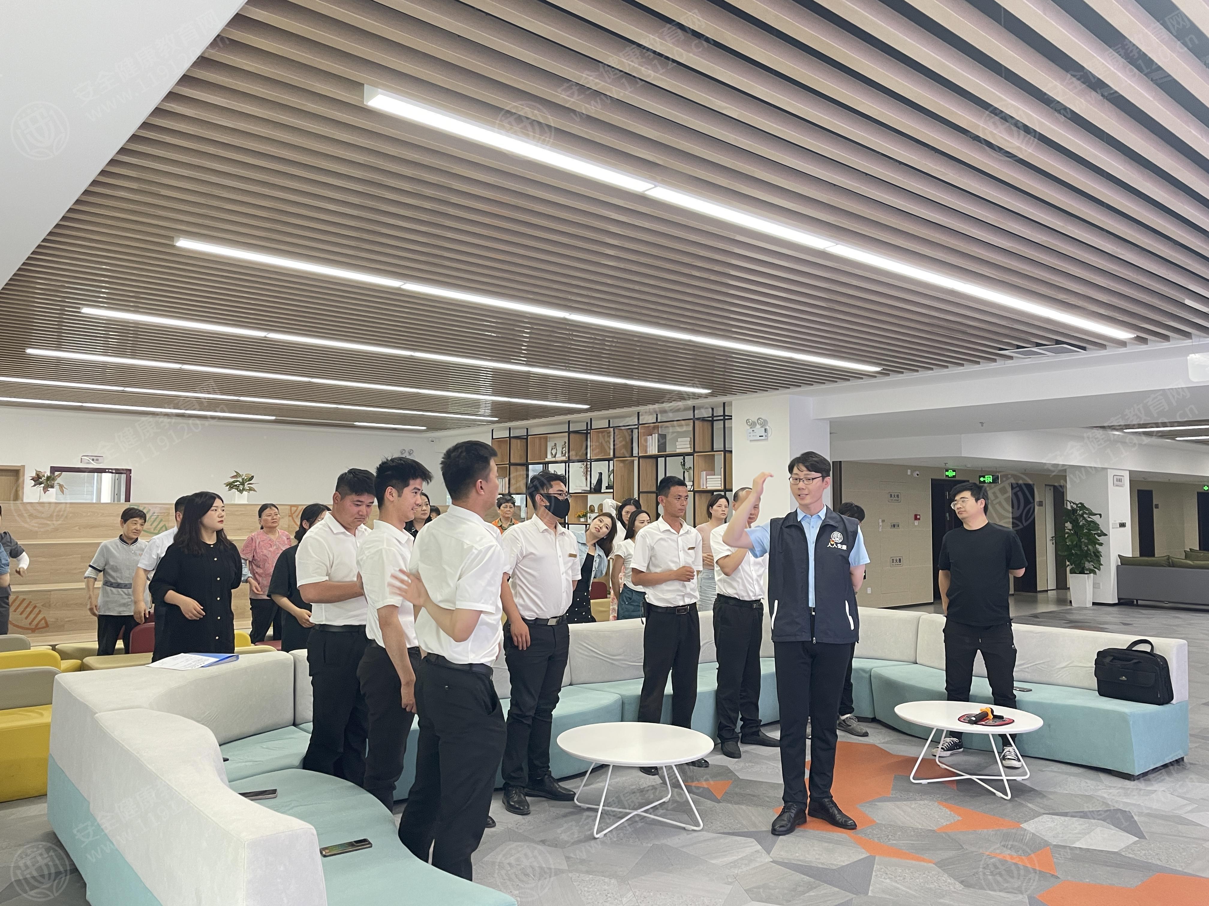 文中图片