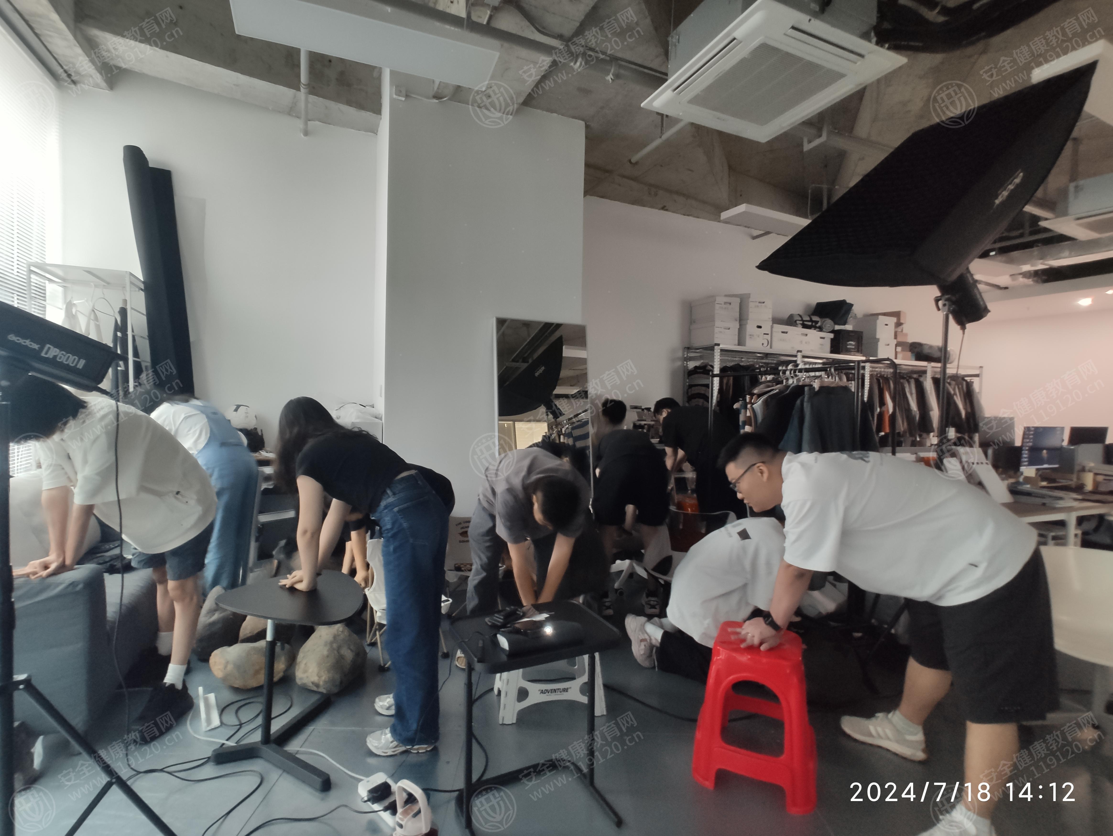 文中图片