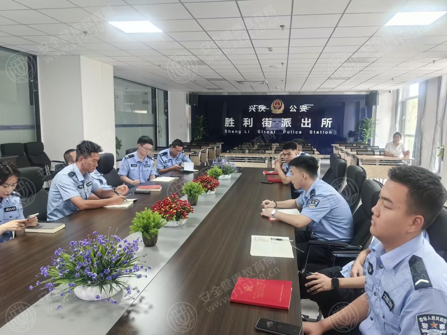 文中图片 文中图片