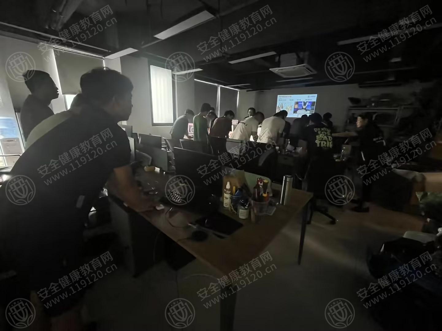 文中图片