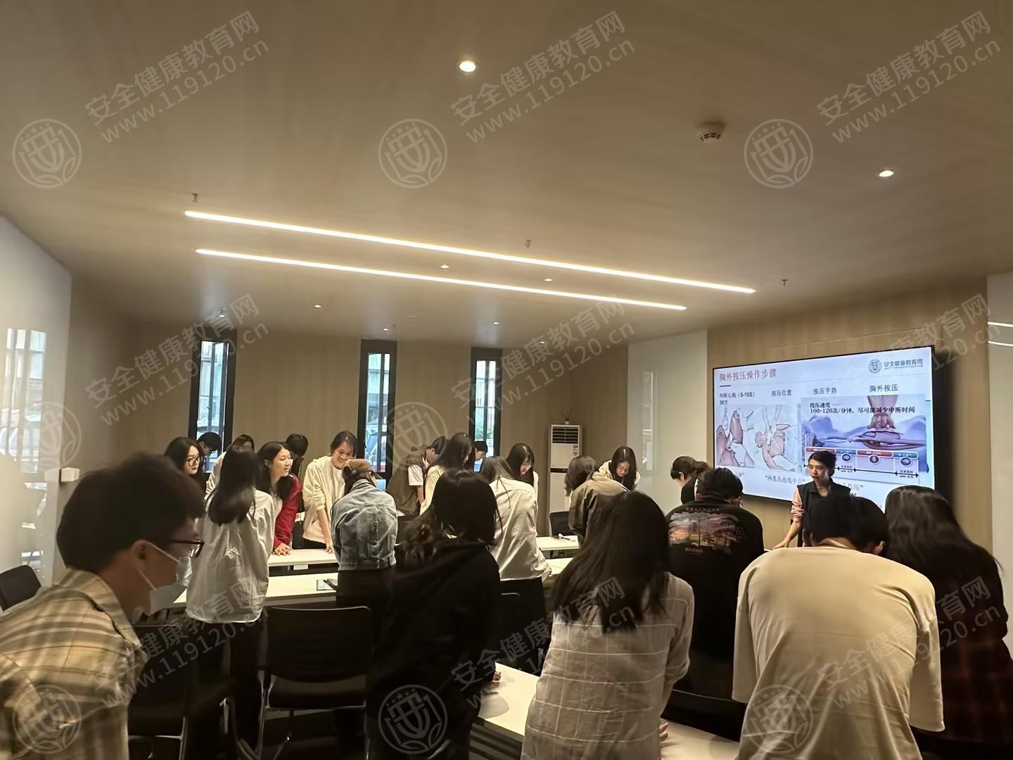 文中图片