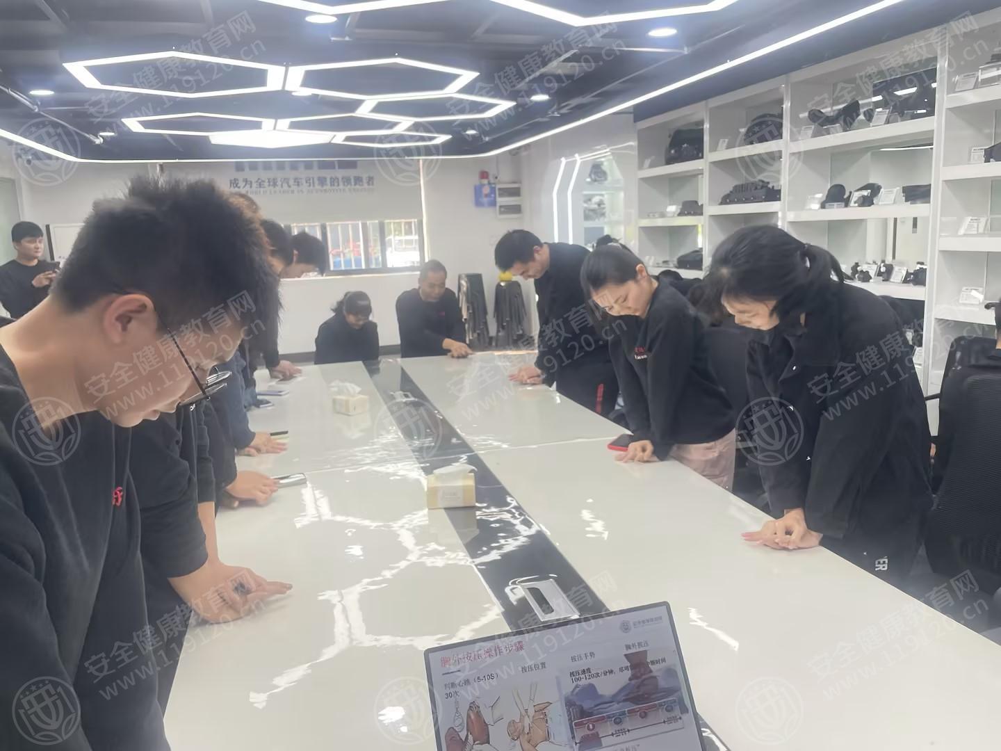 文中图片
