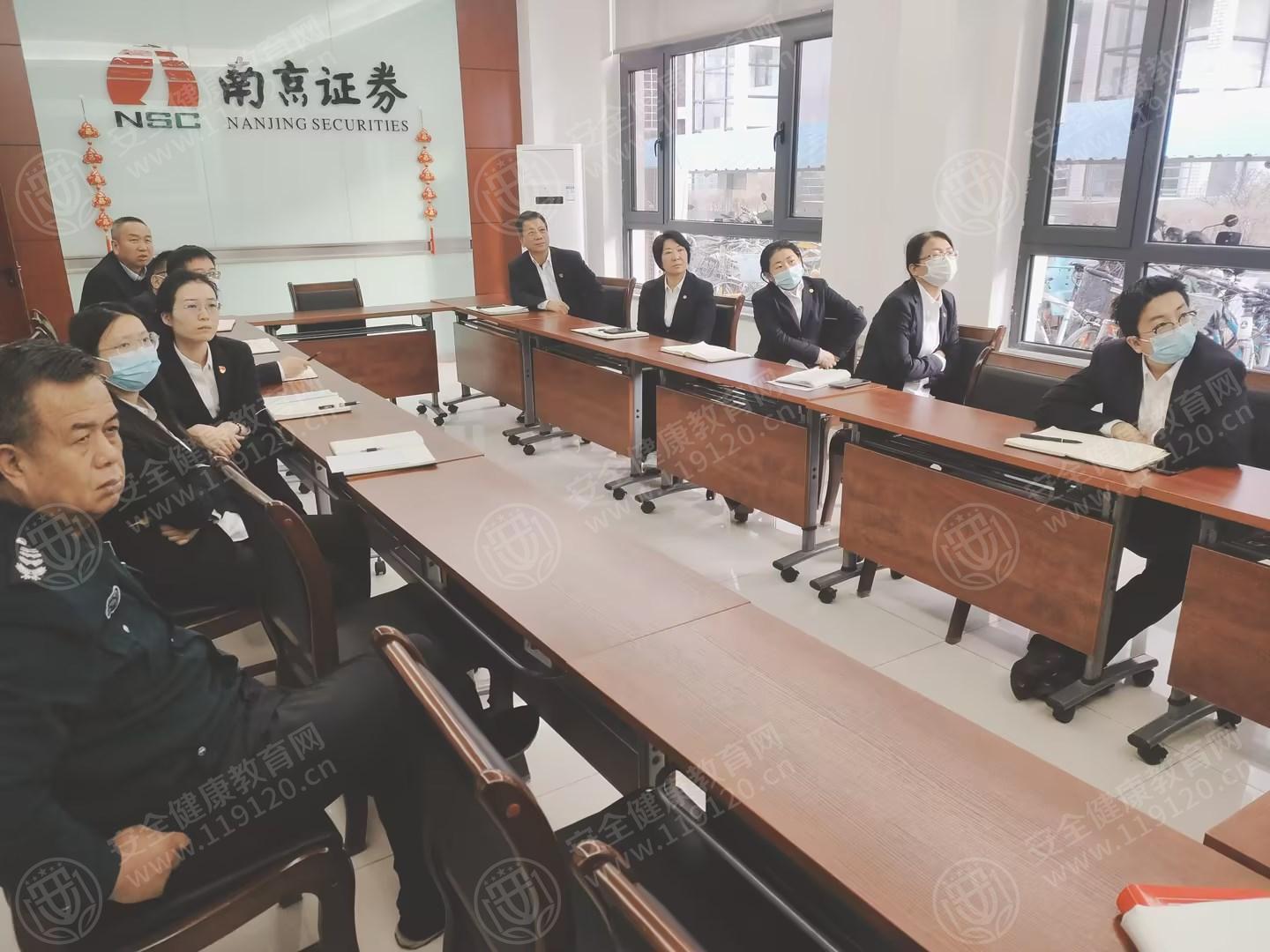 文中图片