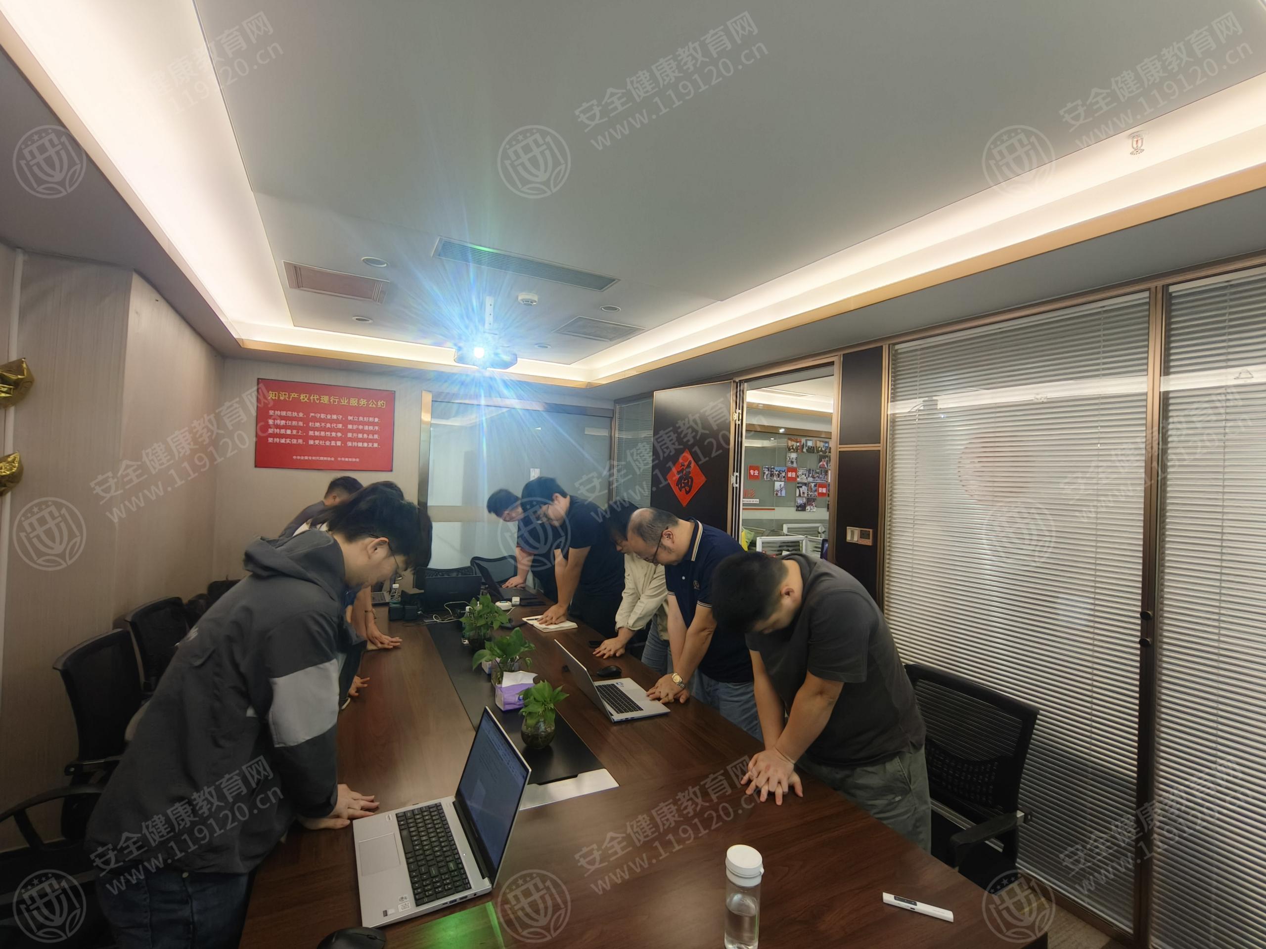 文中图片