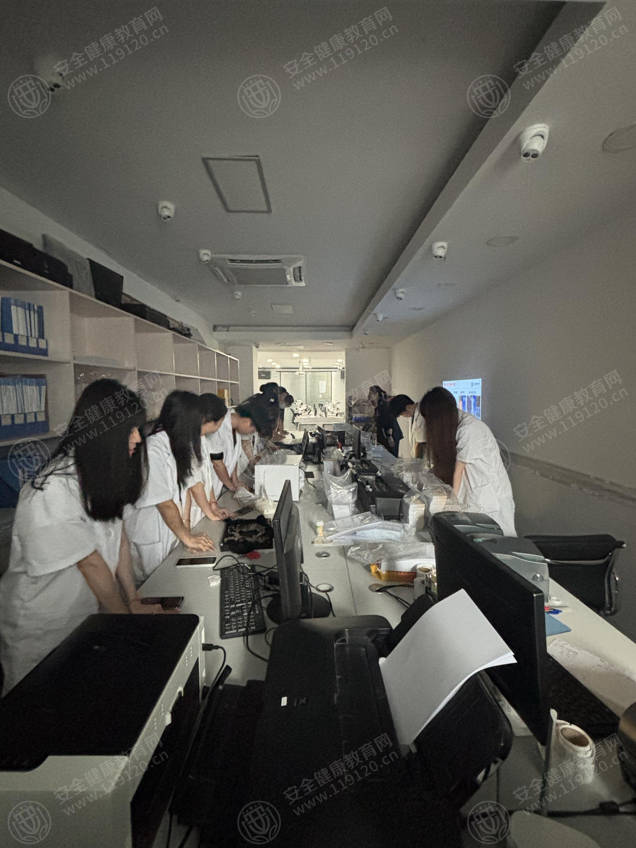 文中图片
