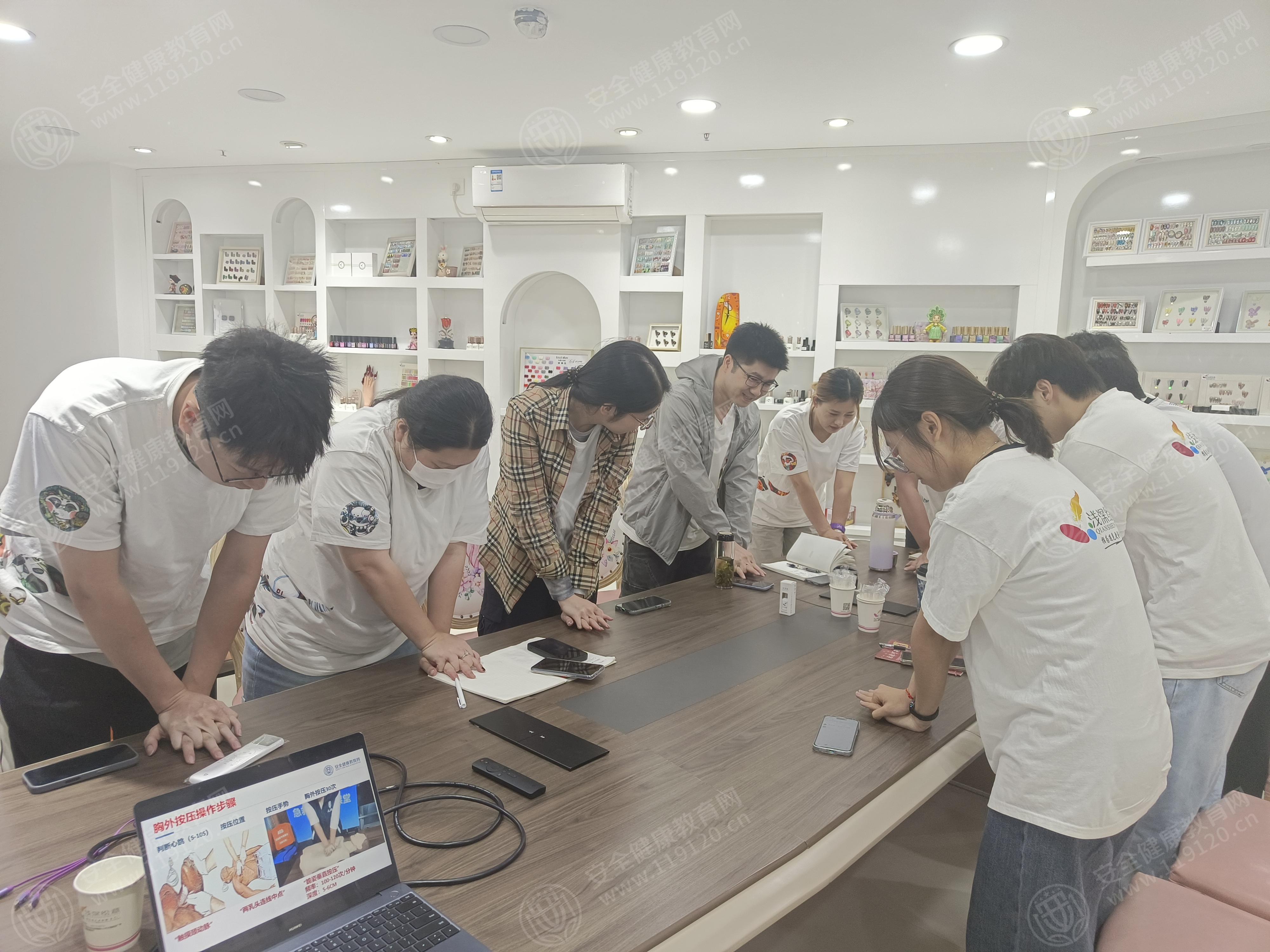 文中图片