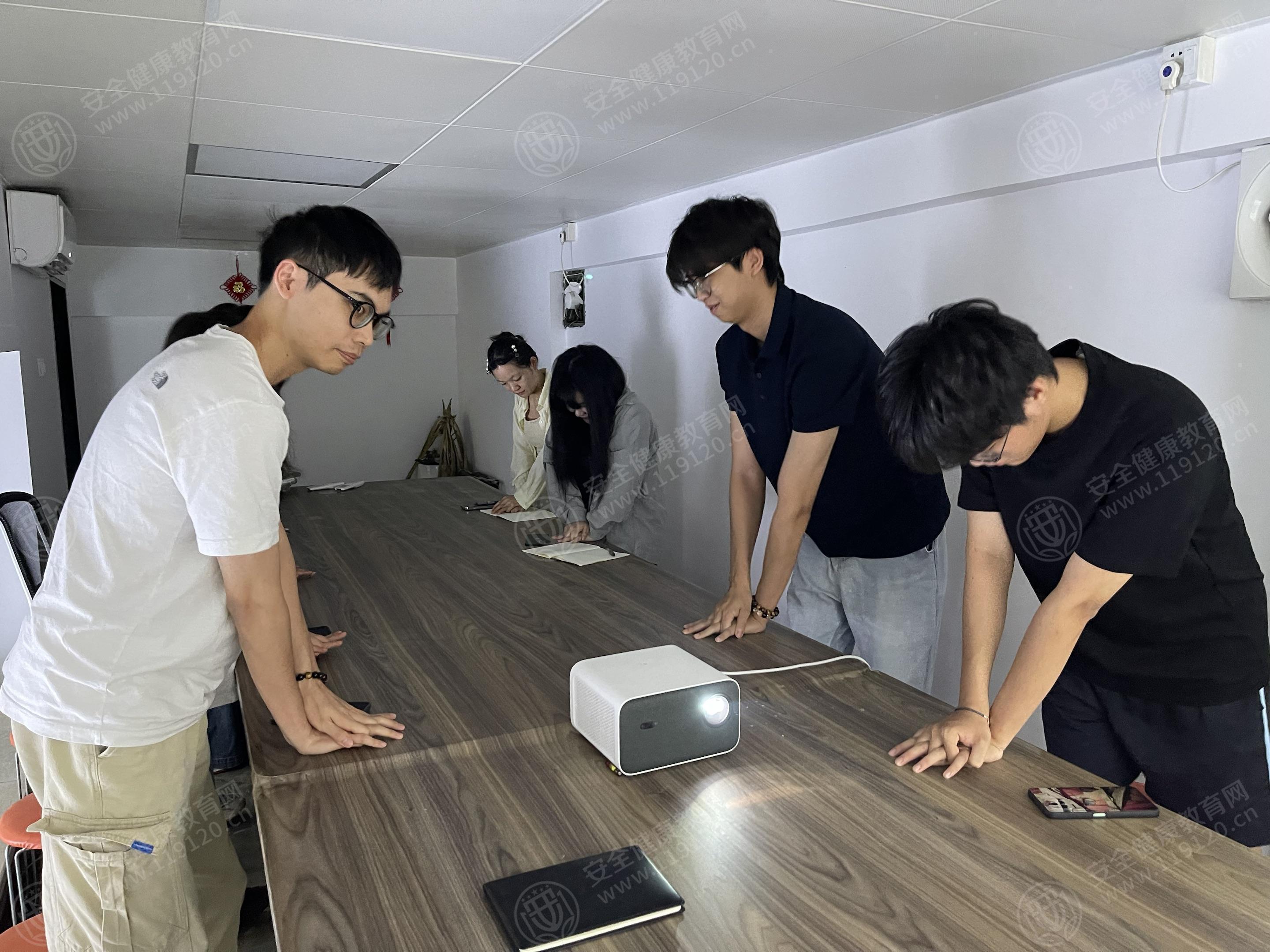 文中图片
