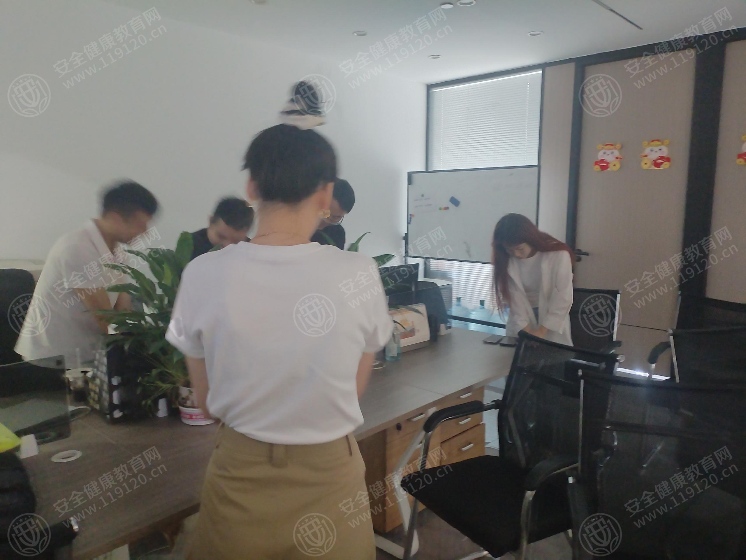 文中图片