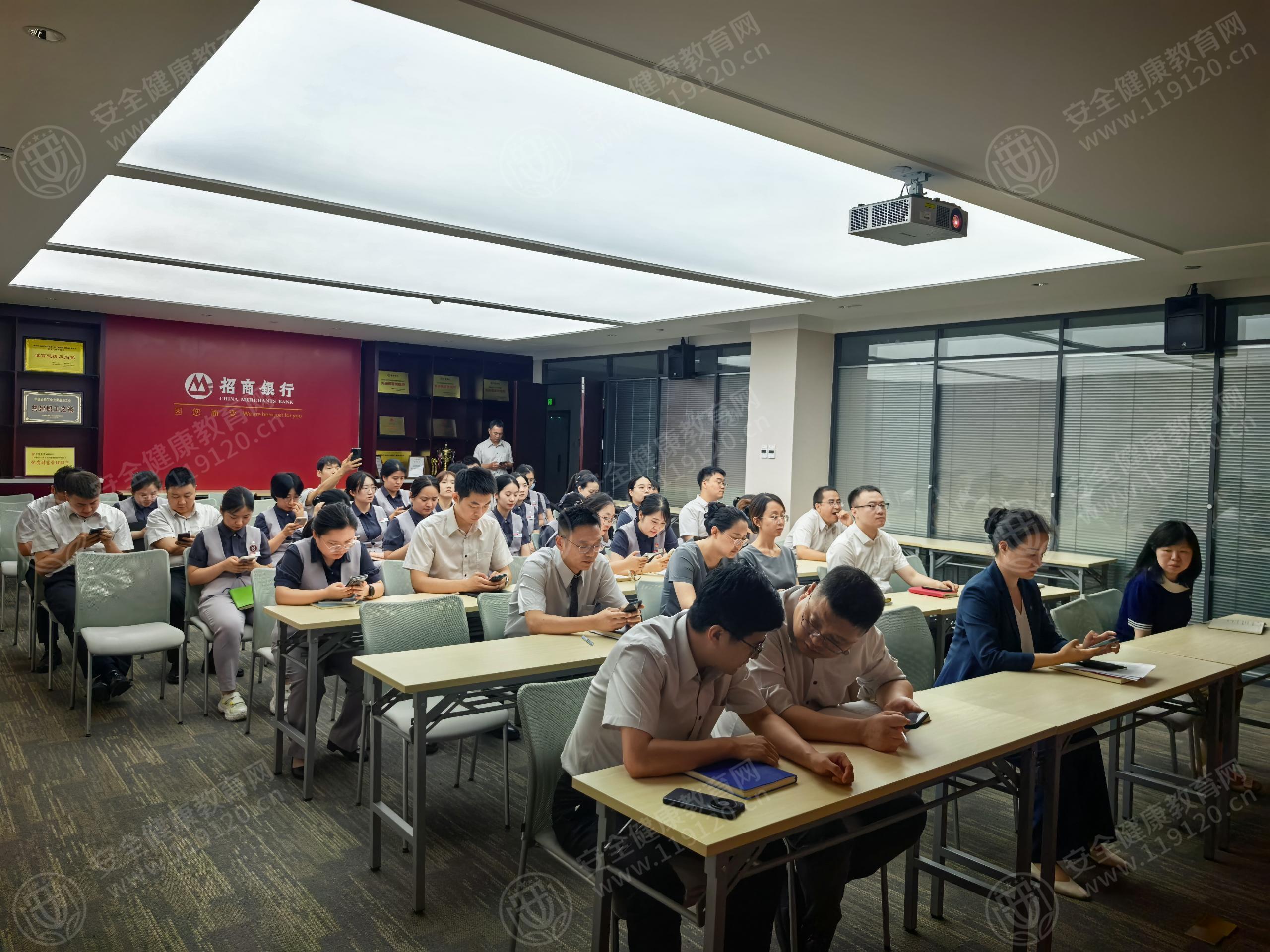 文中图片 文中图片