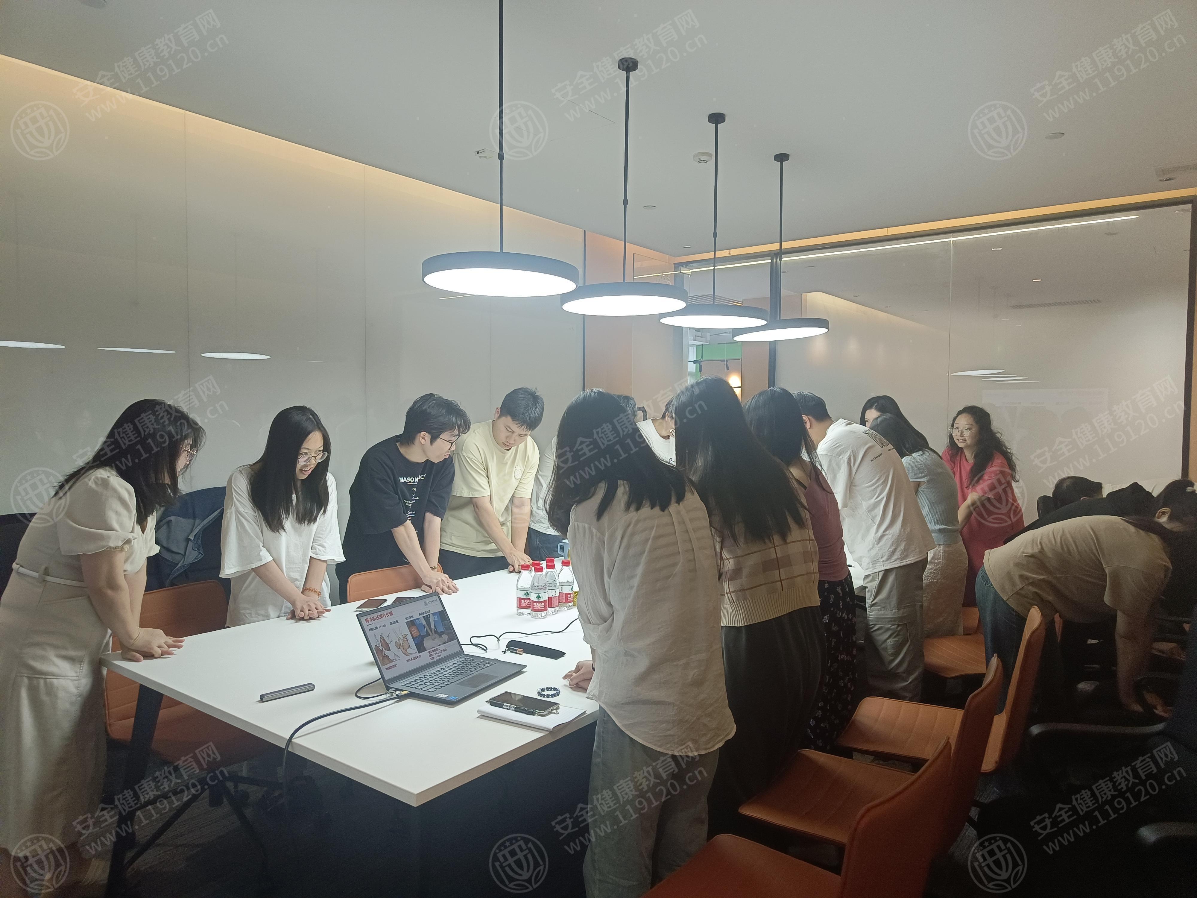 文中图片