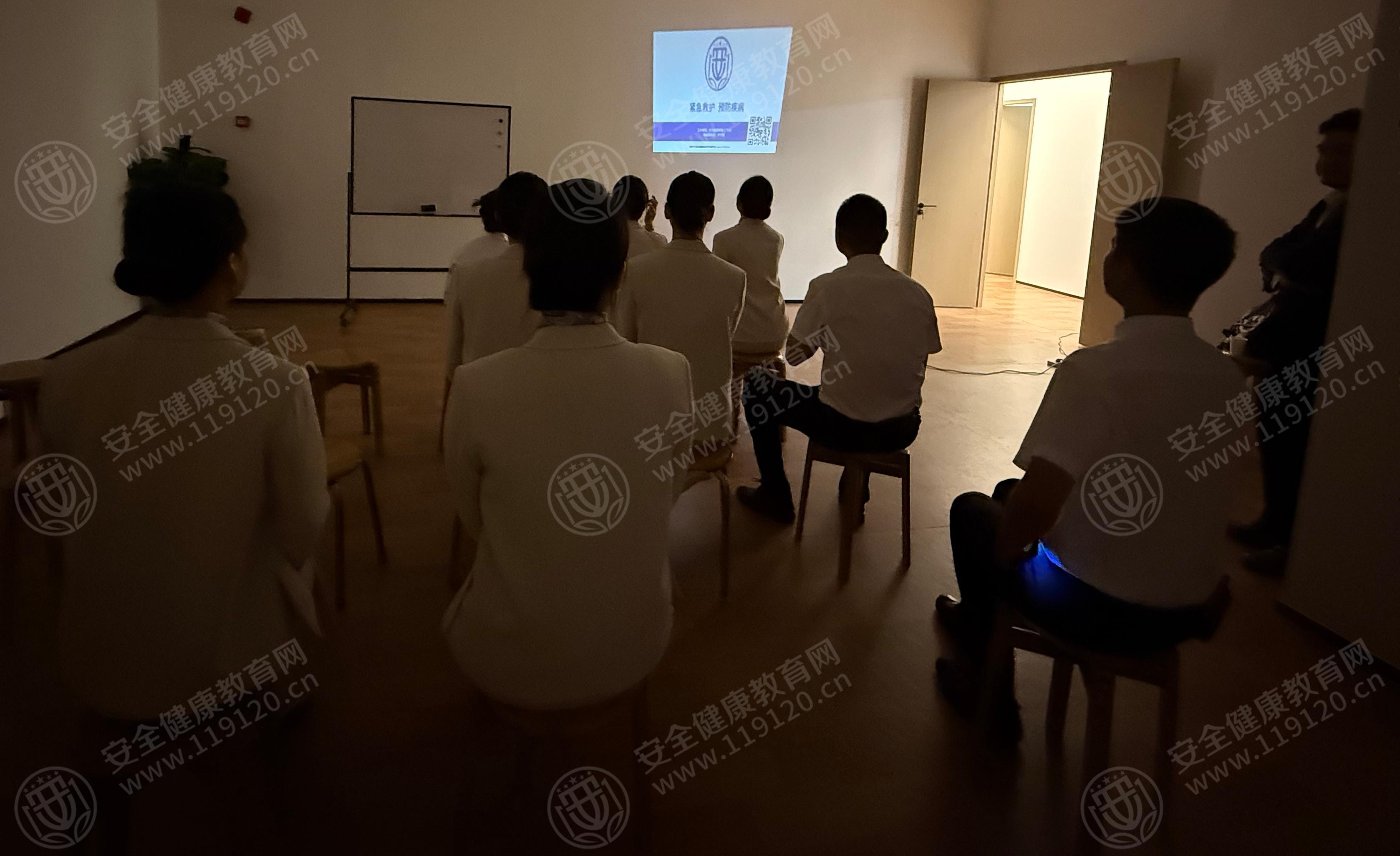 文中图片