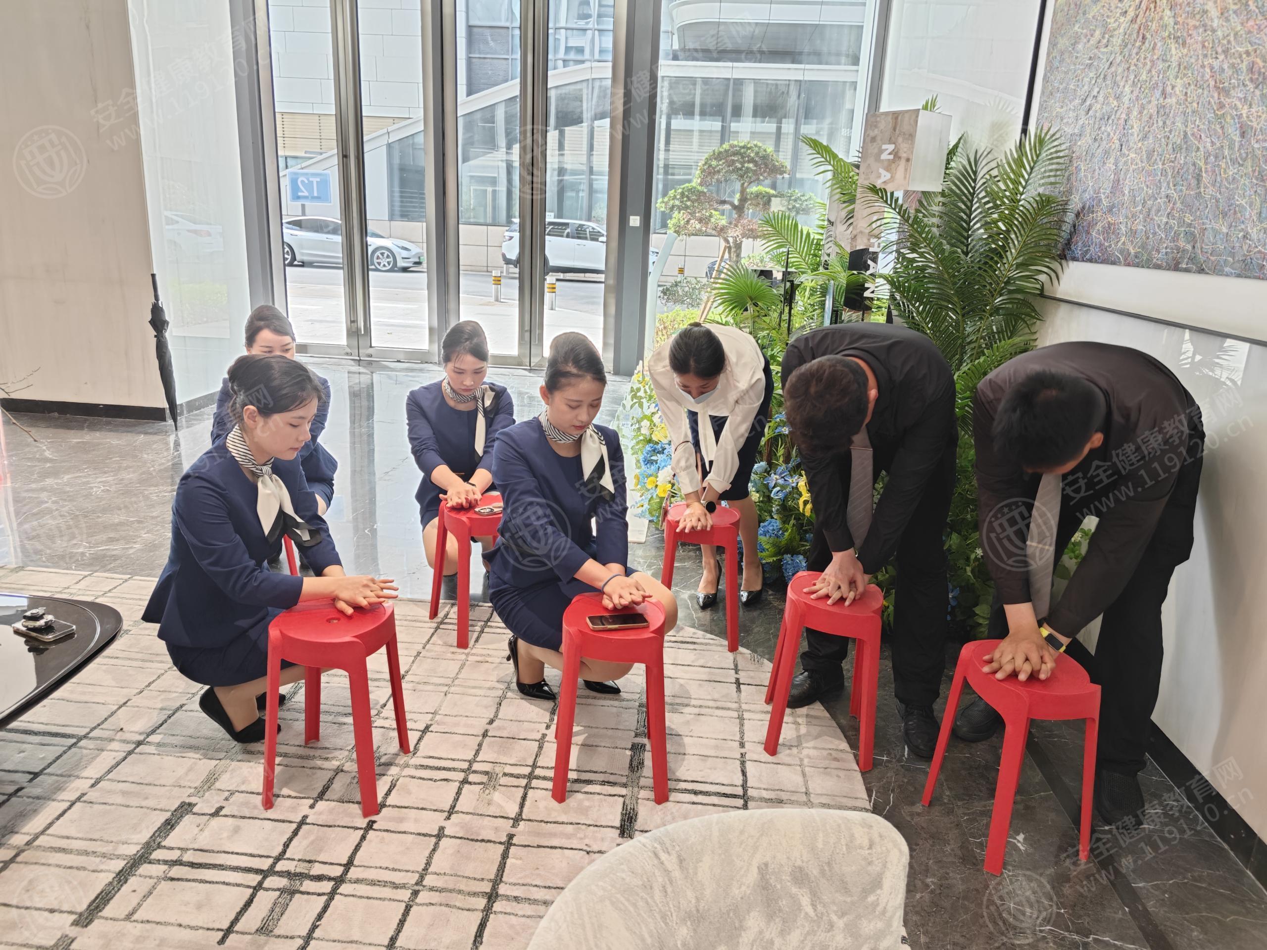 文中图片