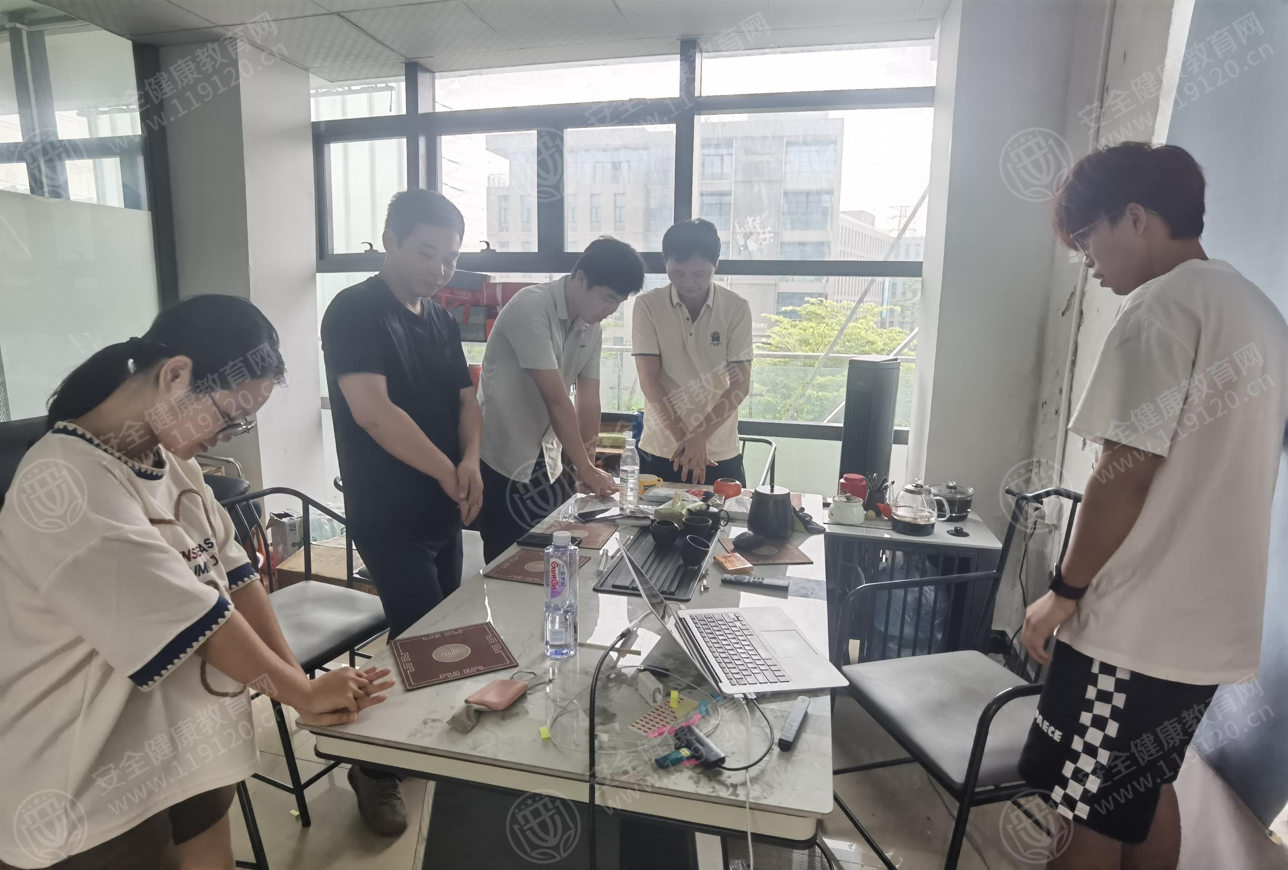 文中图片