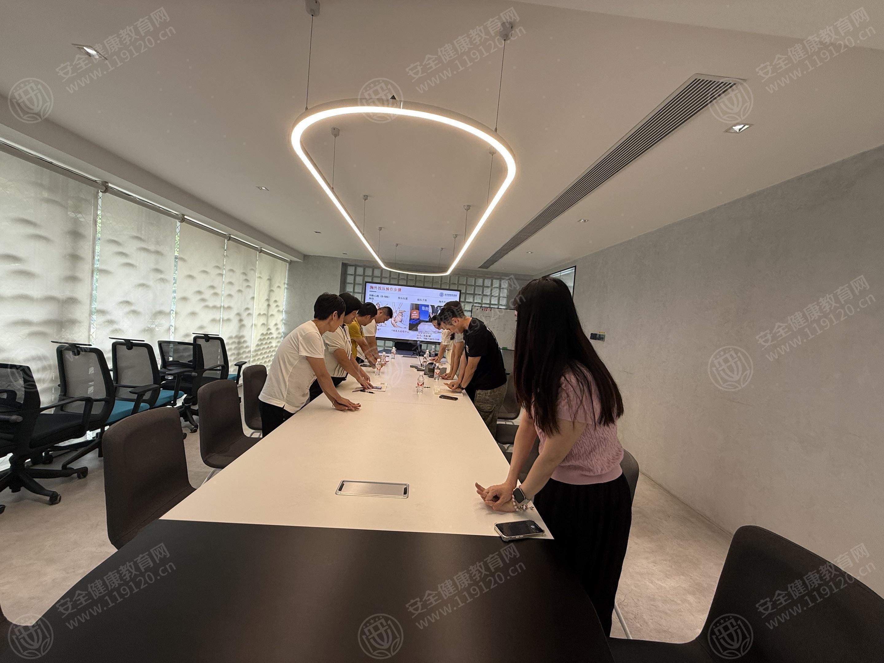 文中图片