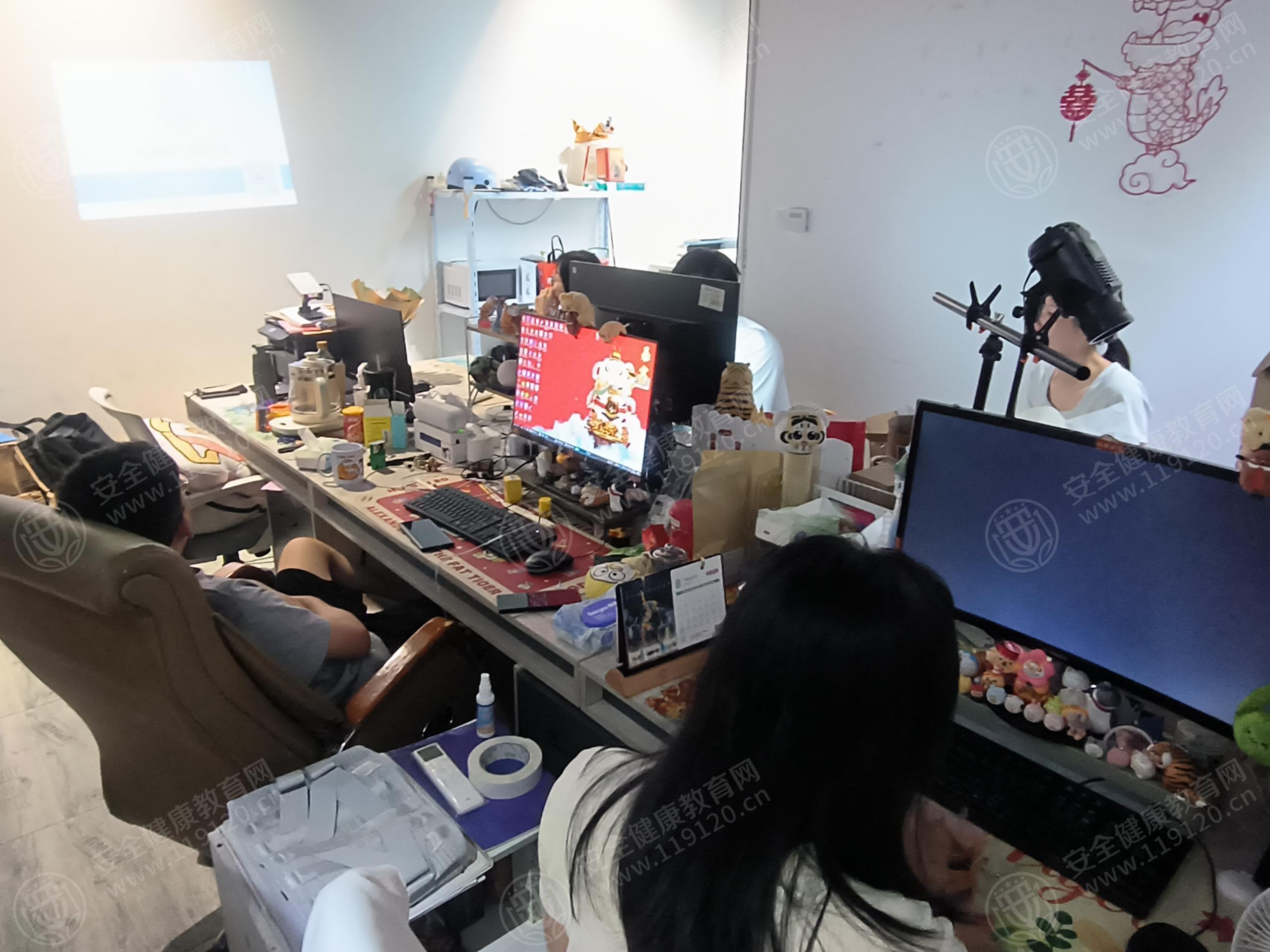 文中图片
