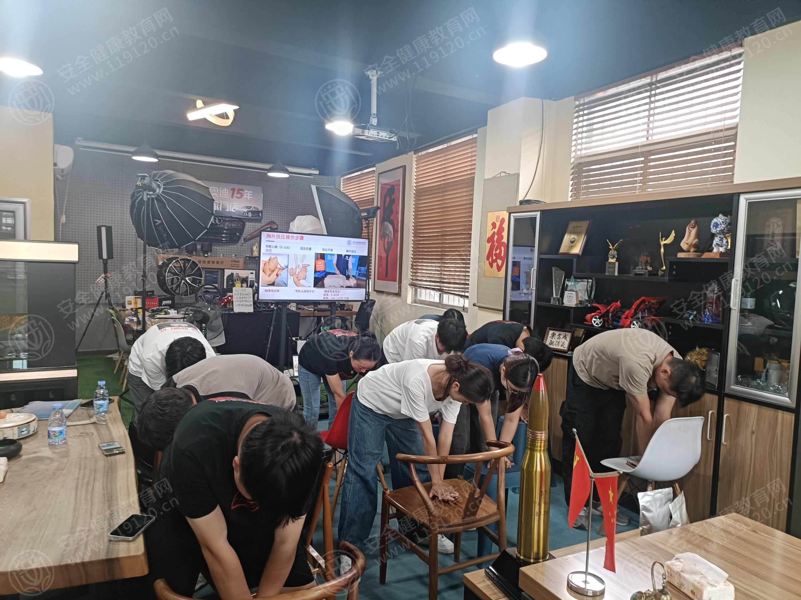 文中图片